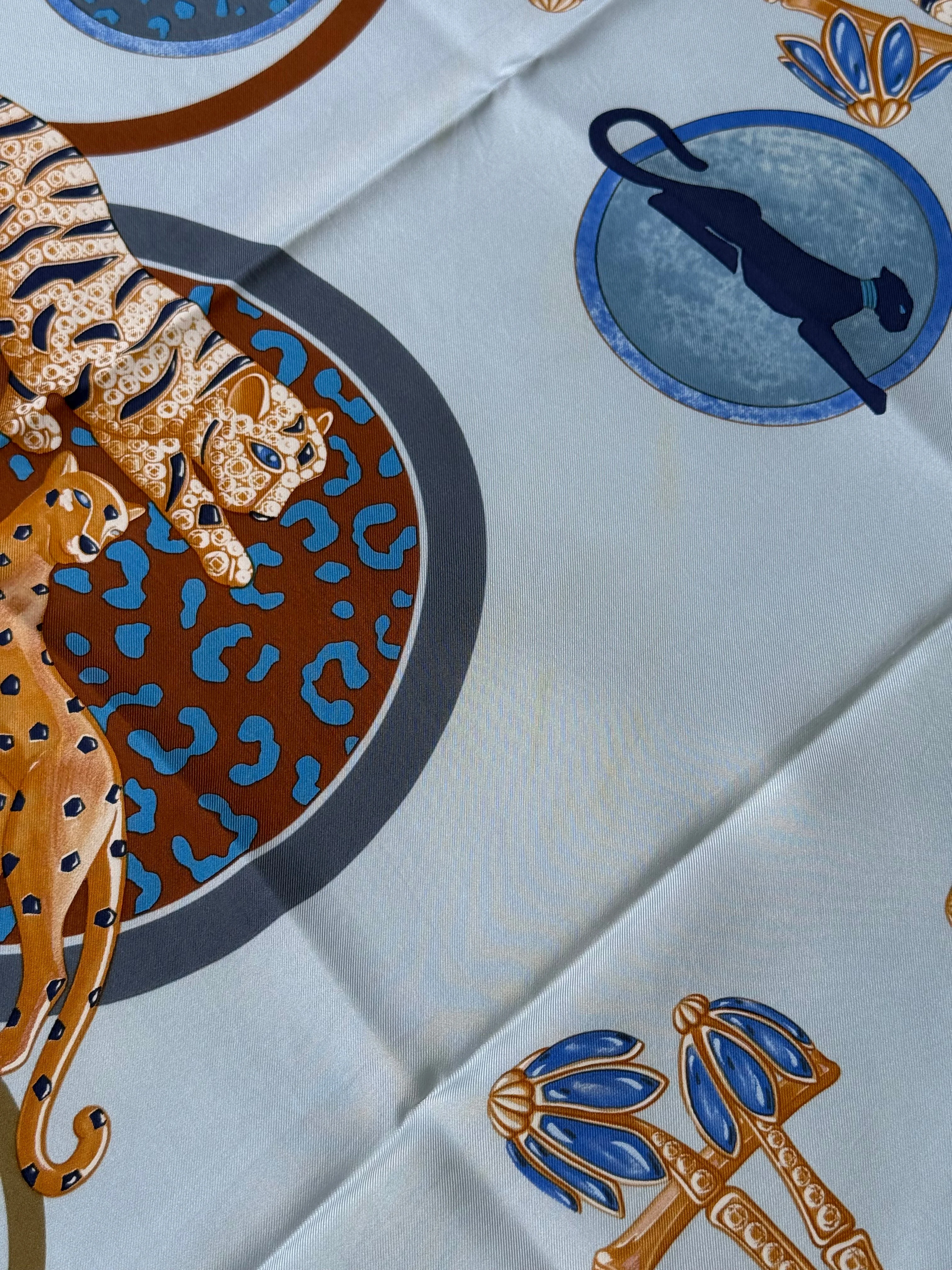 Foulard Cartier – Motif Animalier Et Panthère - Image 7