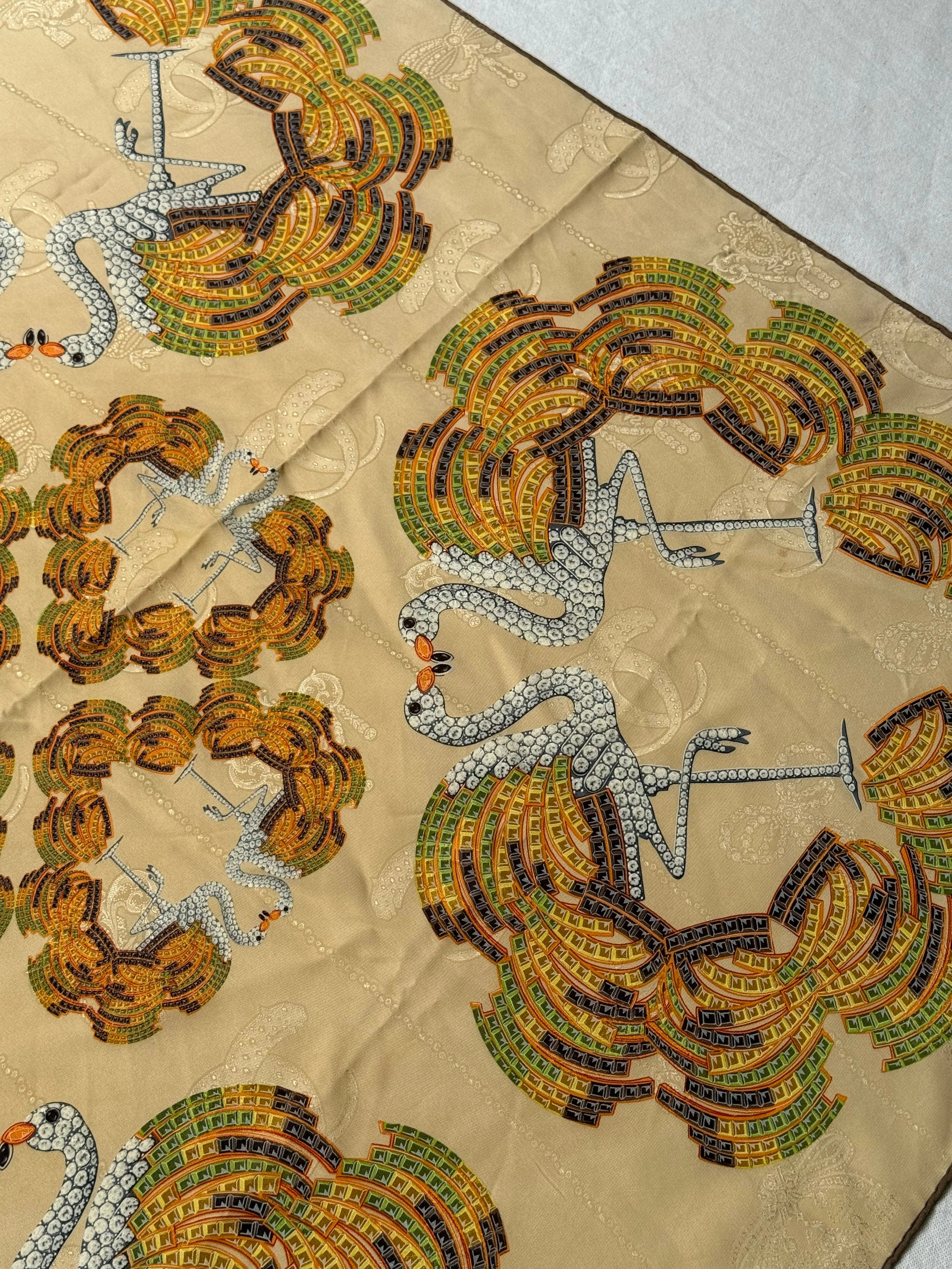 Foulard Cartier – Motifs Cygnes Et Plumes - Image 6