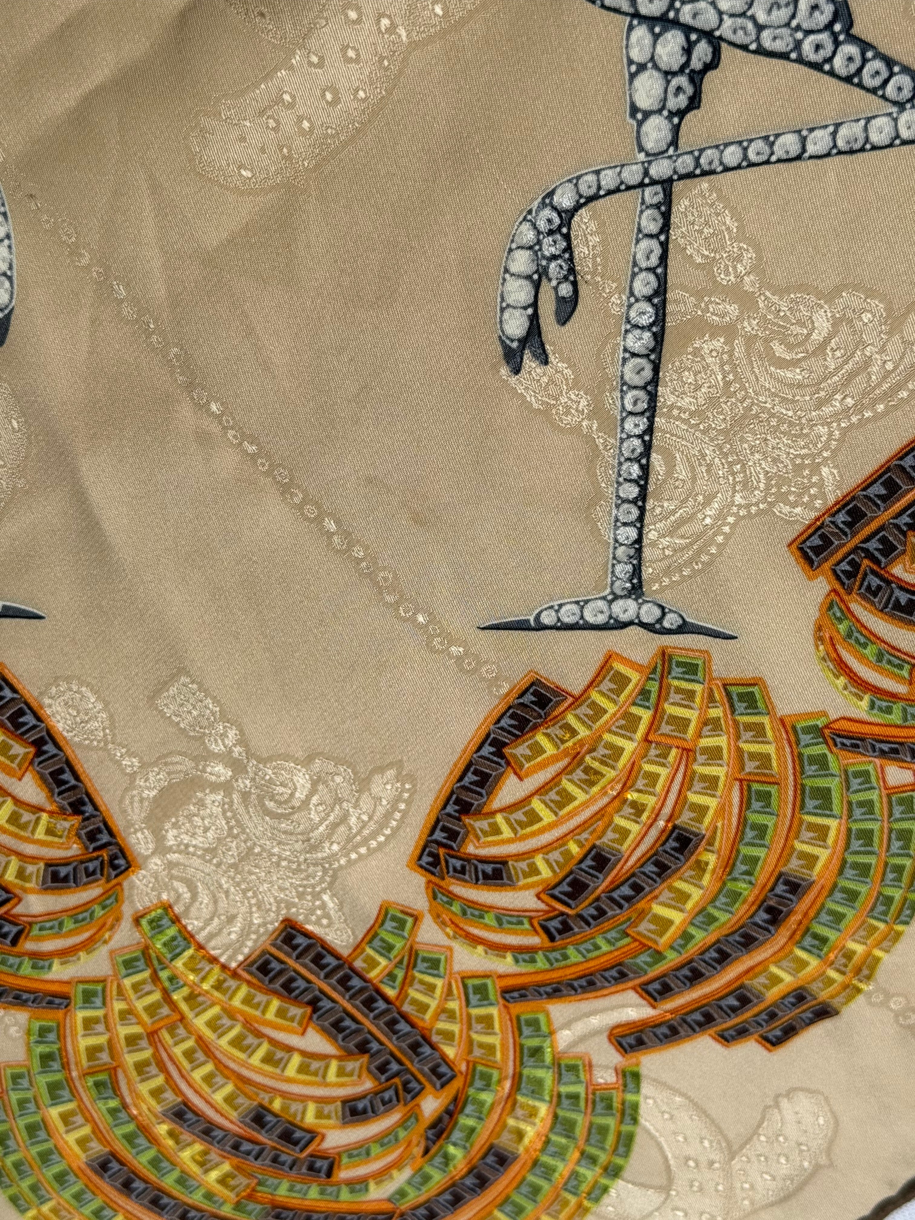 Foulard Cartier – Motifs Cygnes Et Plumes - Image 8
