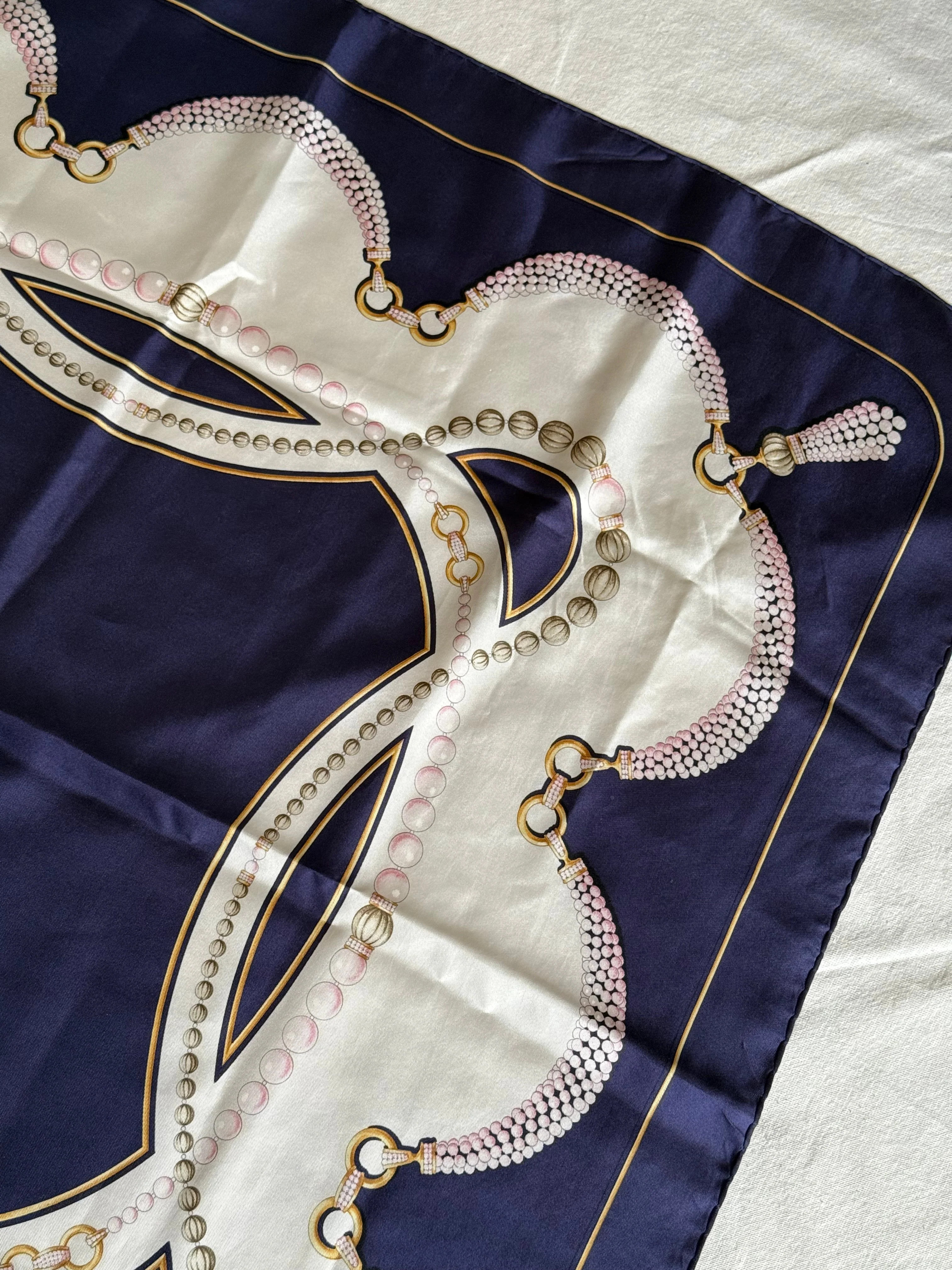 Foulard Cartier – Motifs Perles Et Pampilles - Image 6