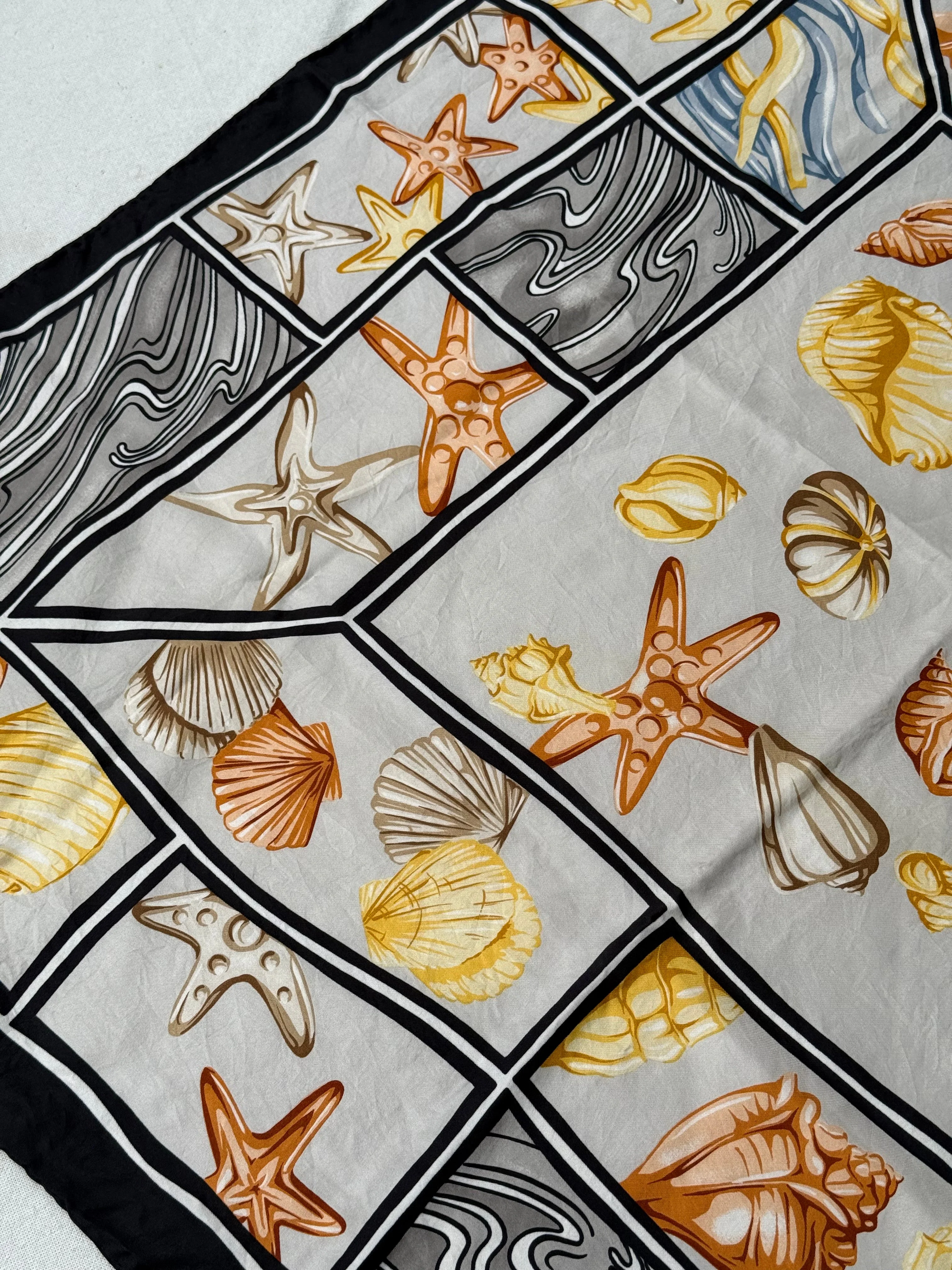 Foulard Céline – Coquillages - Image 5