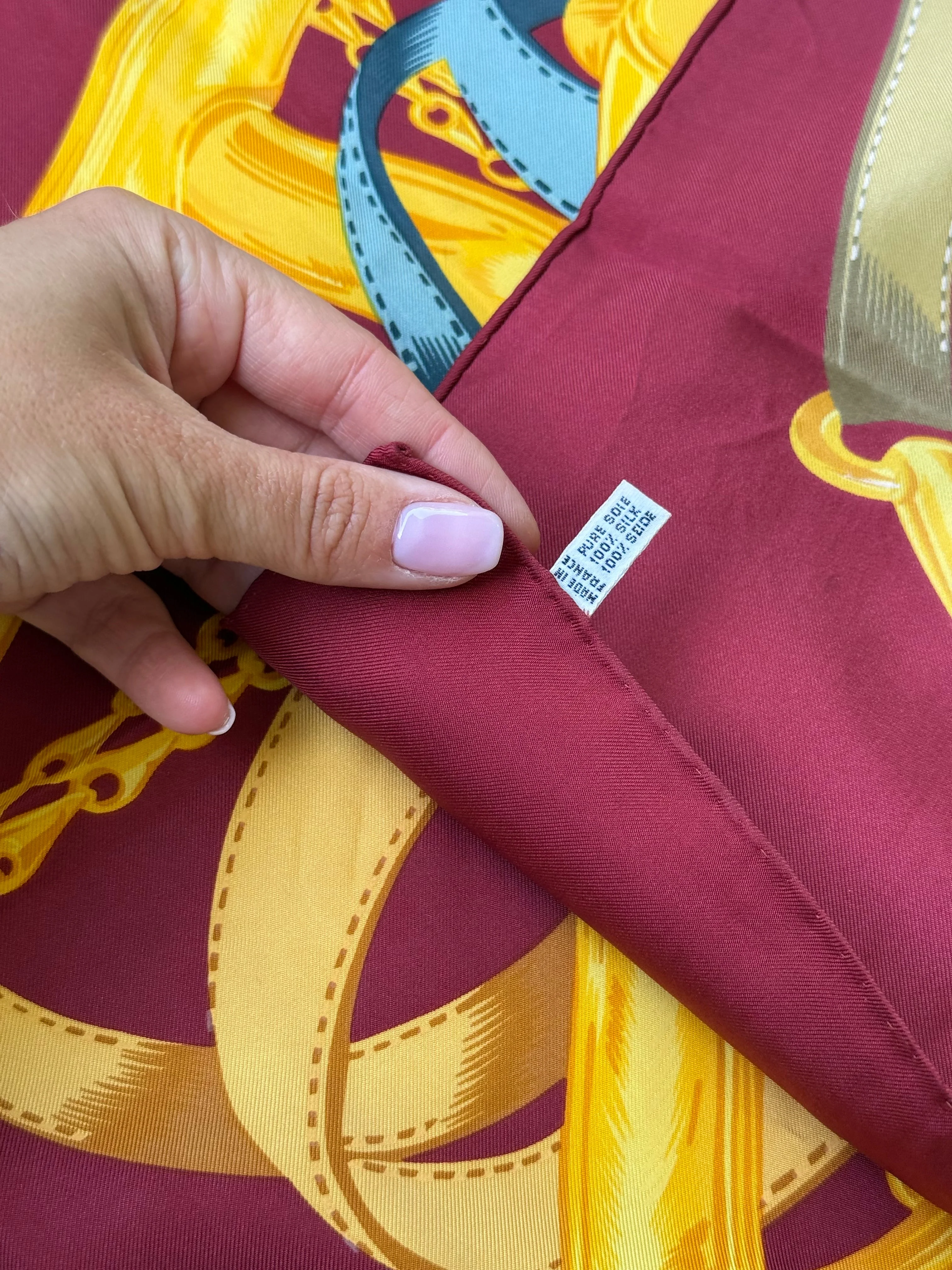 Foulard Céline – Modèle Étriers Et Serpent - Image 7