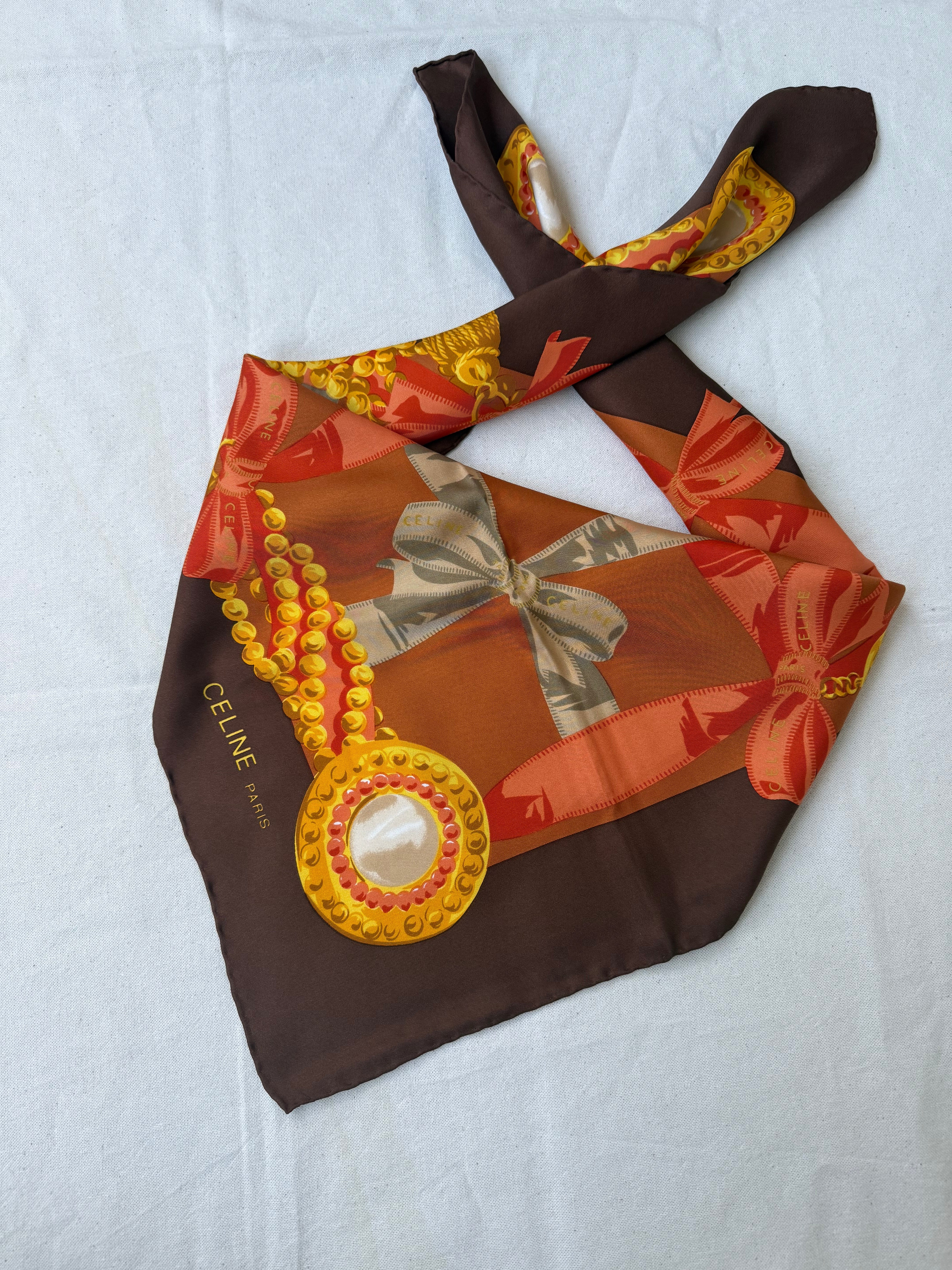 Foulard Céline – Motifs Nœuds - Image 2
