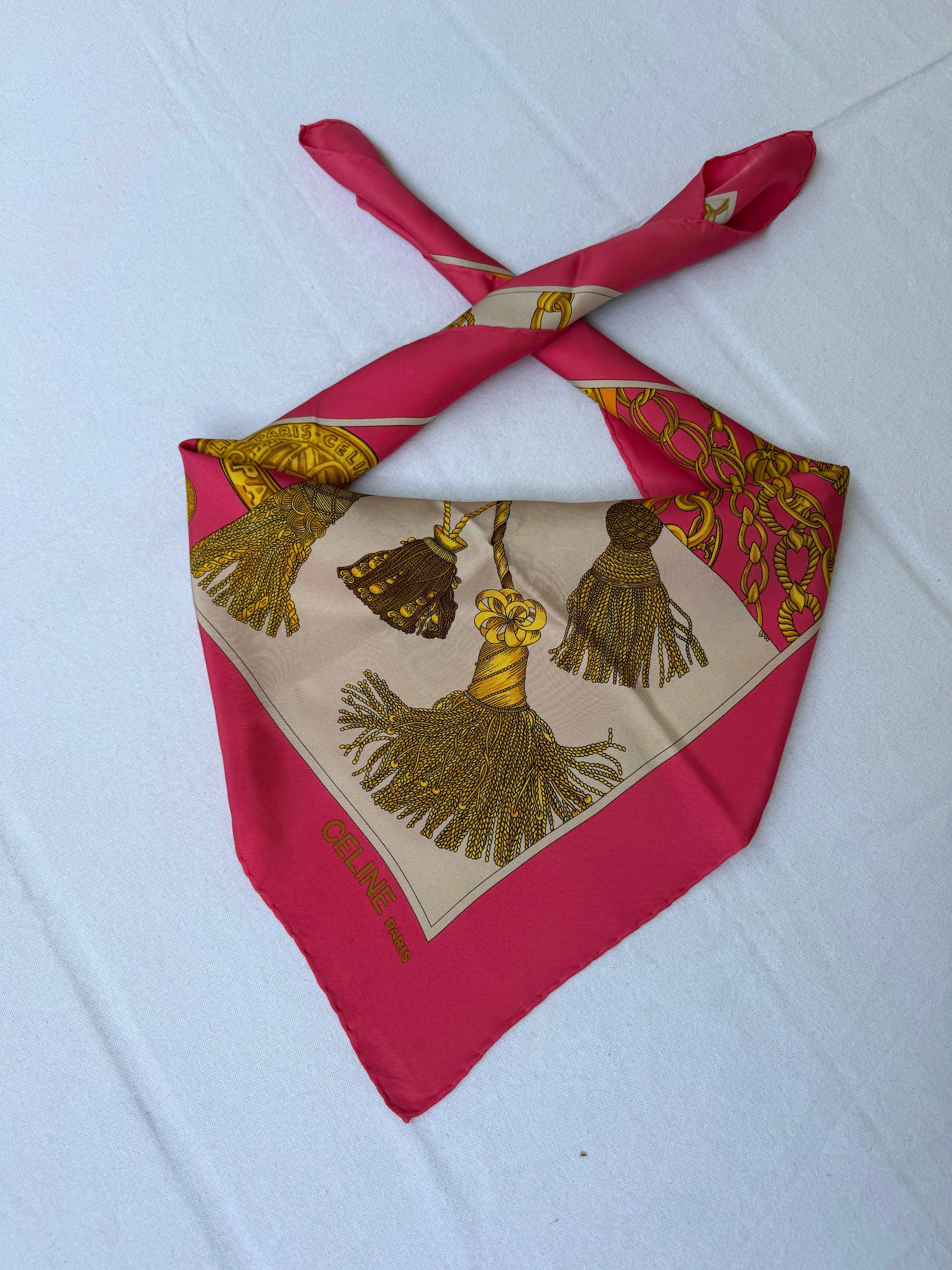 Foulard Céline – Pompons Et Médaillons - Image 2
