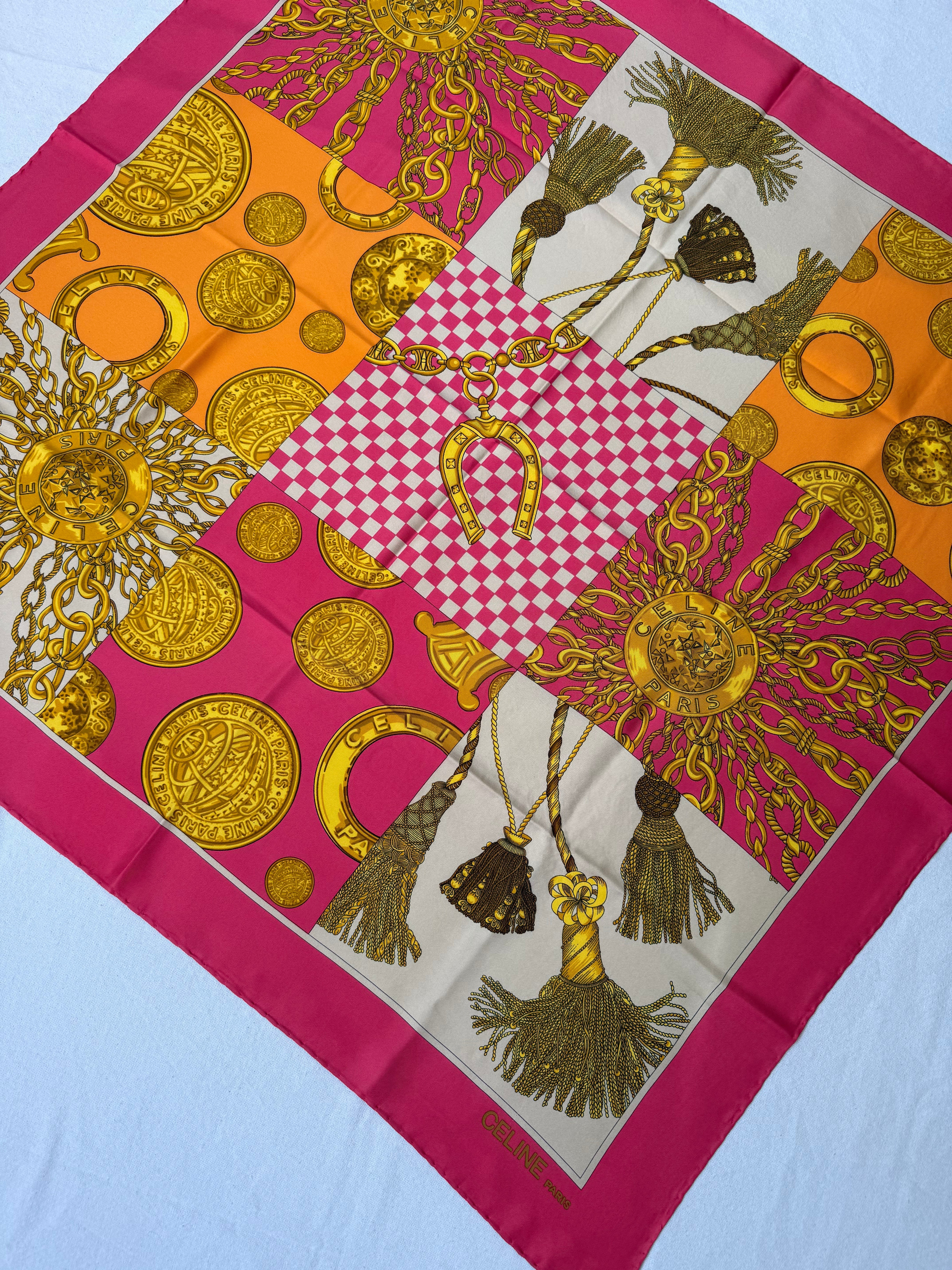 Foulard Céline – Pompons Et Médaillons - Image 3