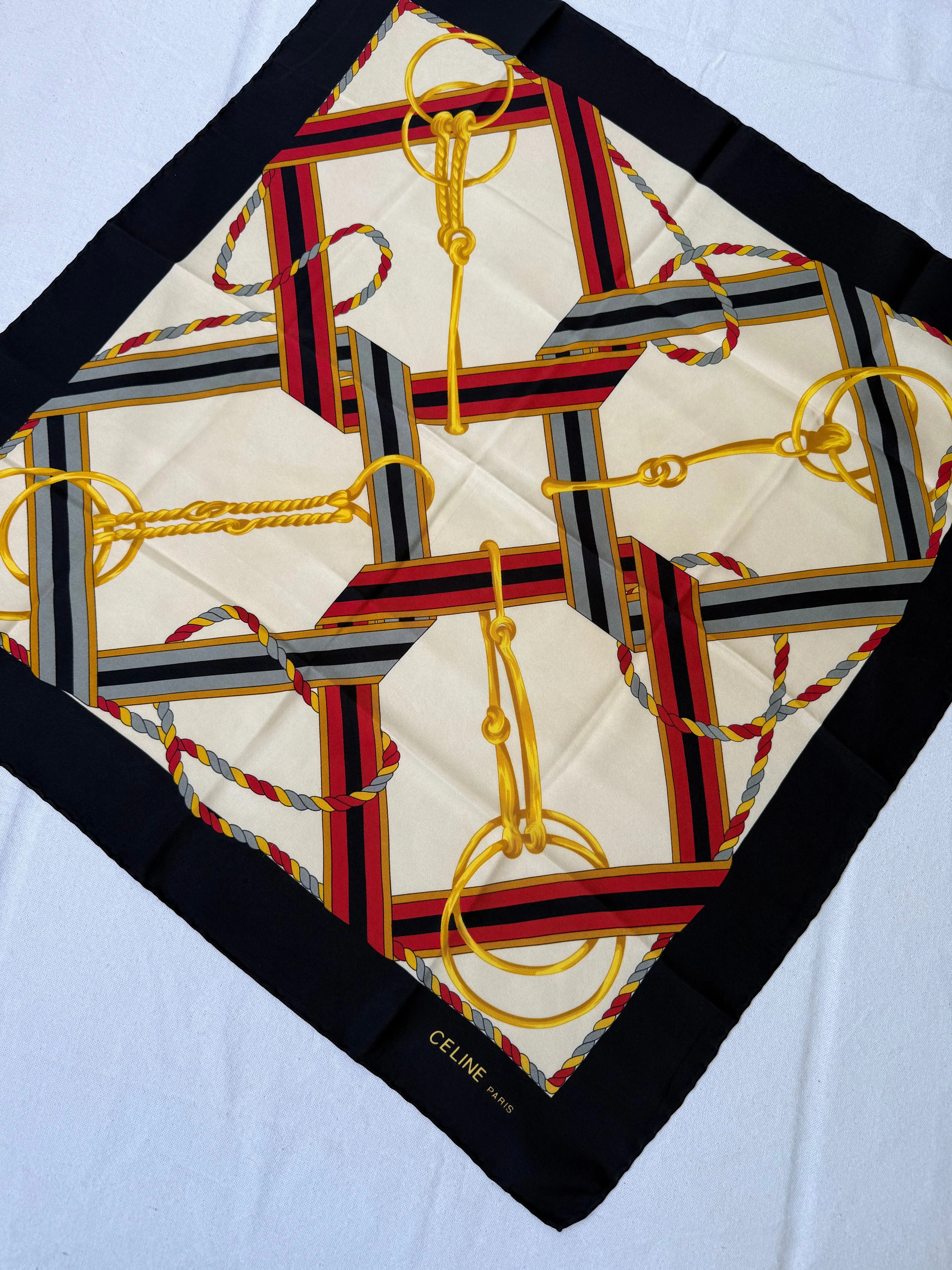 Foulard Céline – Sangles Et Anneaux - Image 3