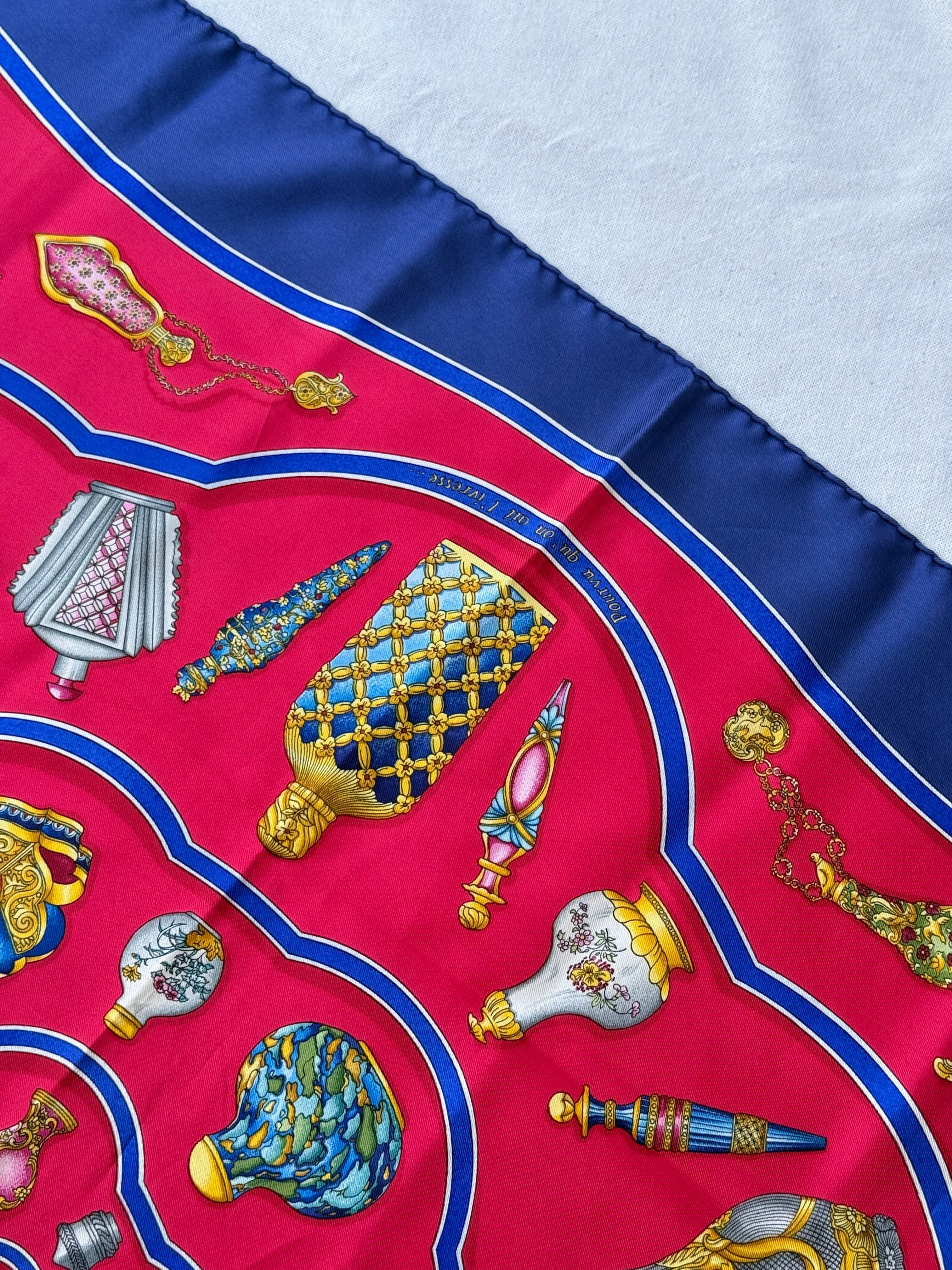 Foulard Hermès – Modèle Flacons - Image 6