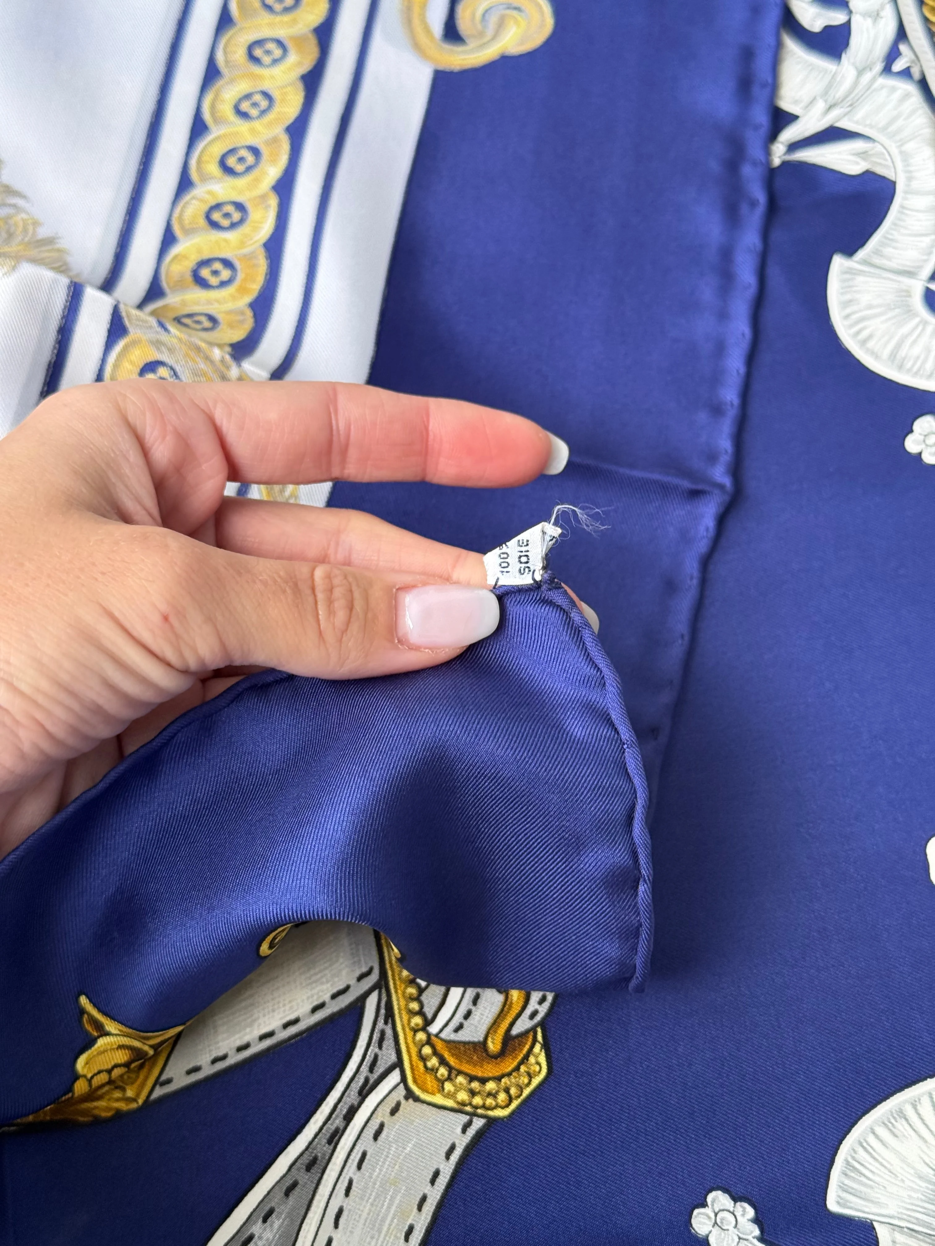 Foulard Hermès – Modèle Bride De Cour - Image 7