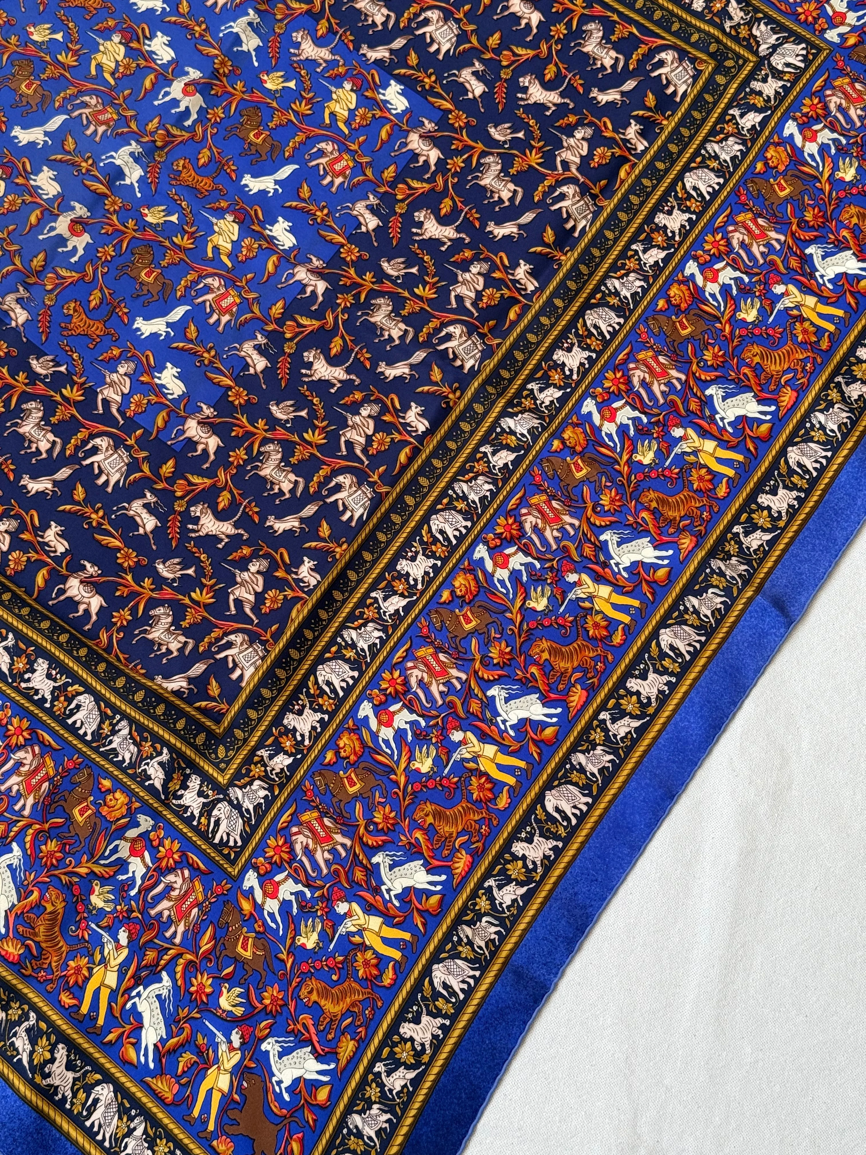 Foulard Hermès – Modèle Chasse En Inde - Image 6