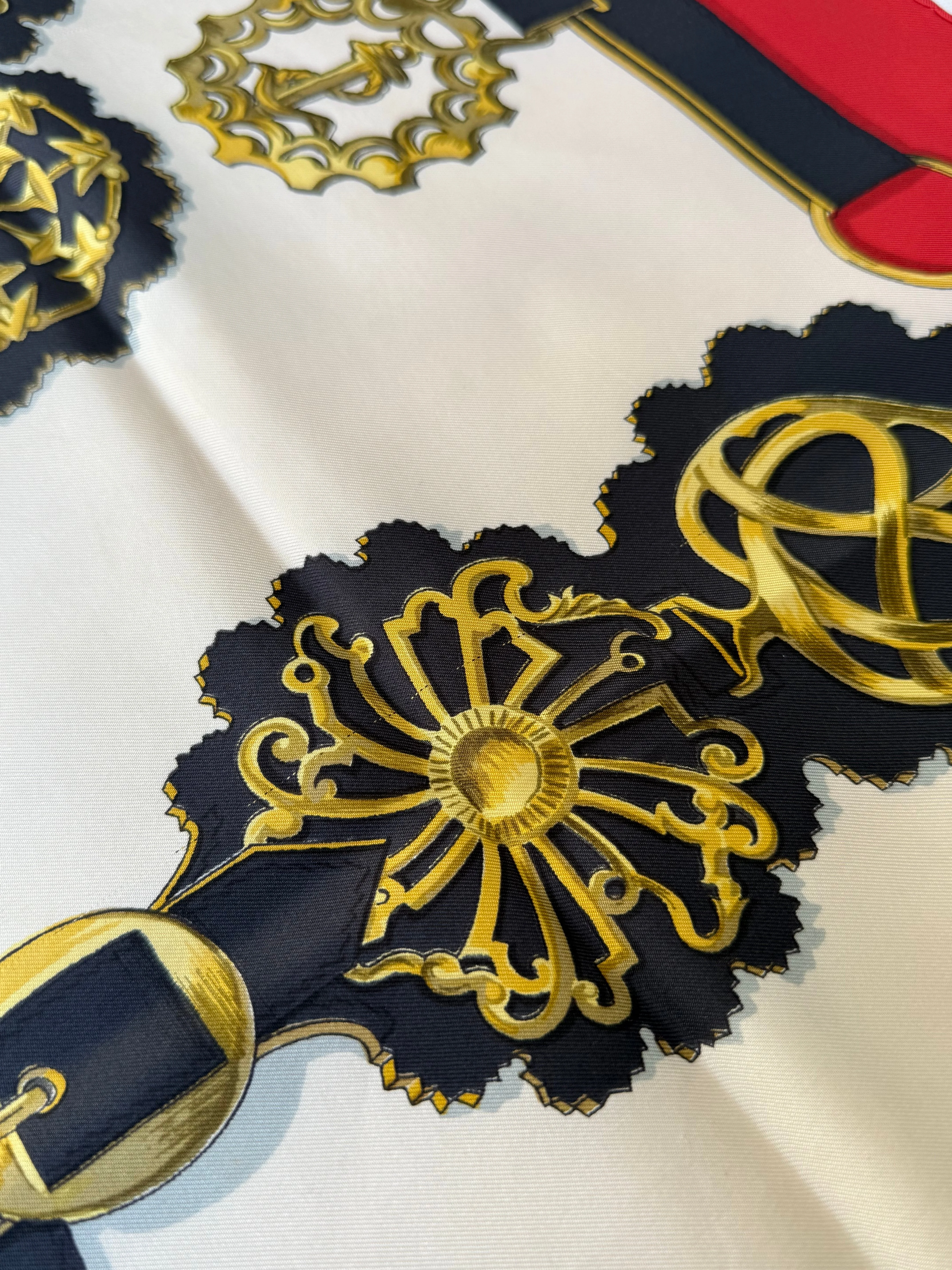 Hermès - Foulard - Modèle Cuivreries - Image 6
