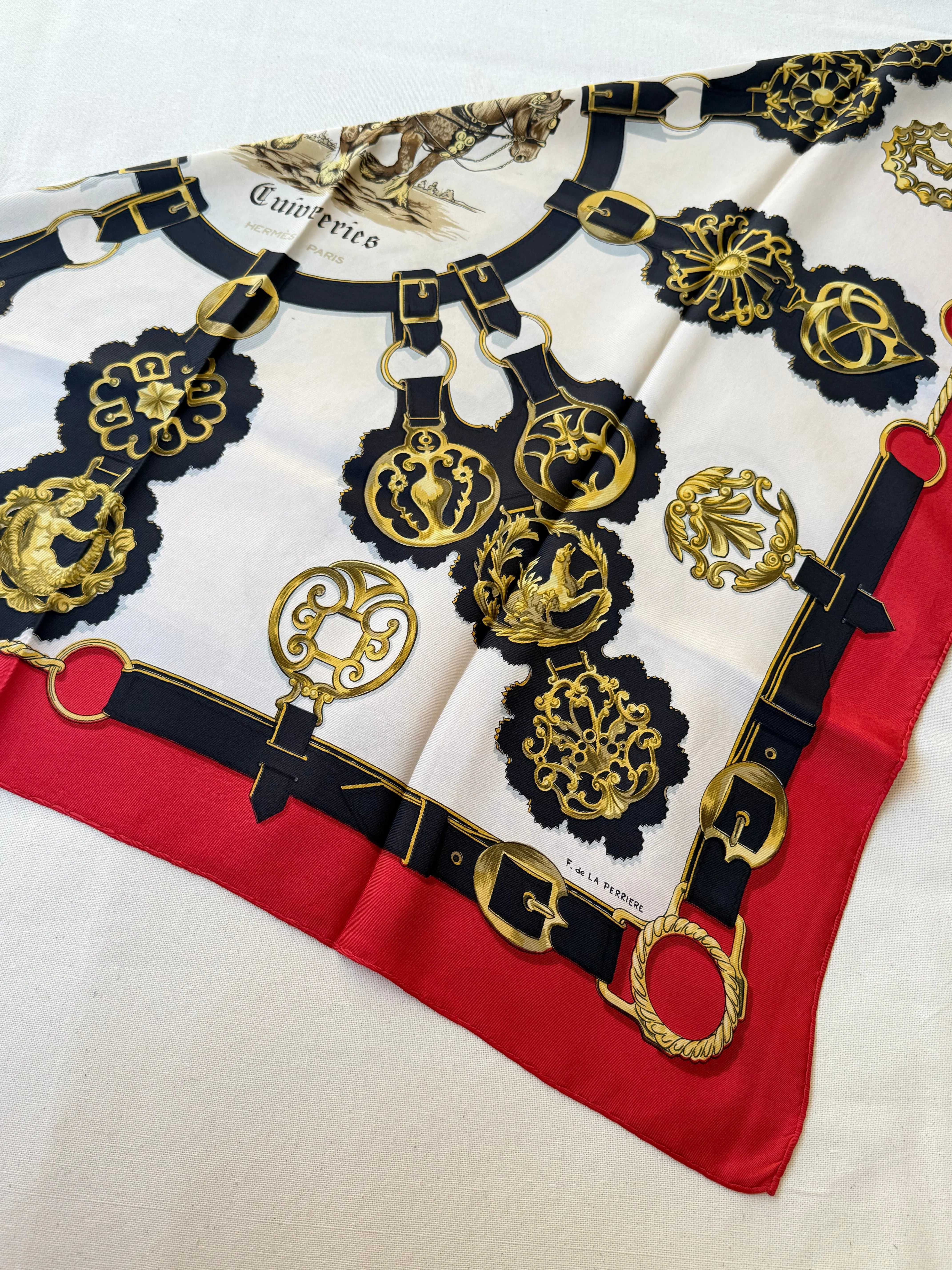 Hermès - Foulard - Modèle Cuivreries - Image 7