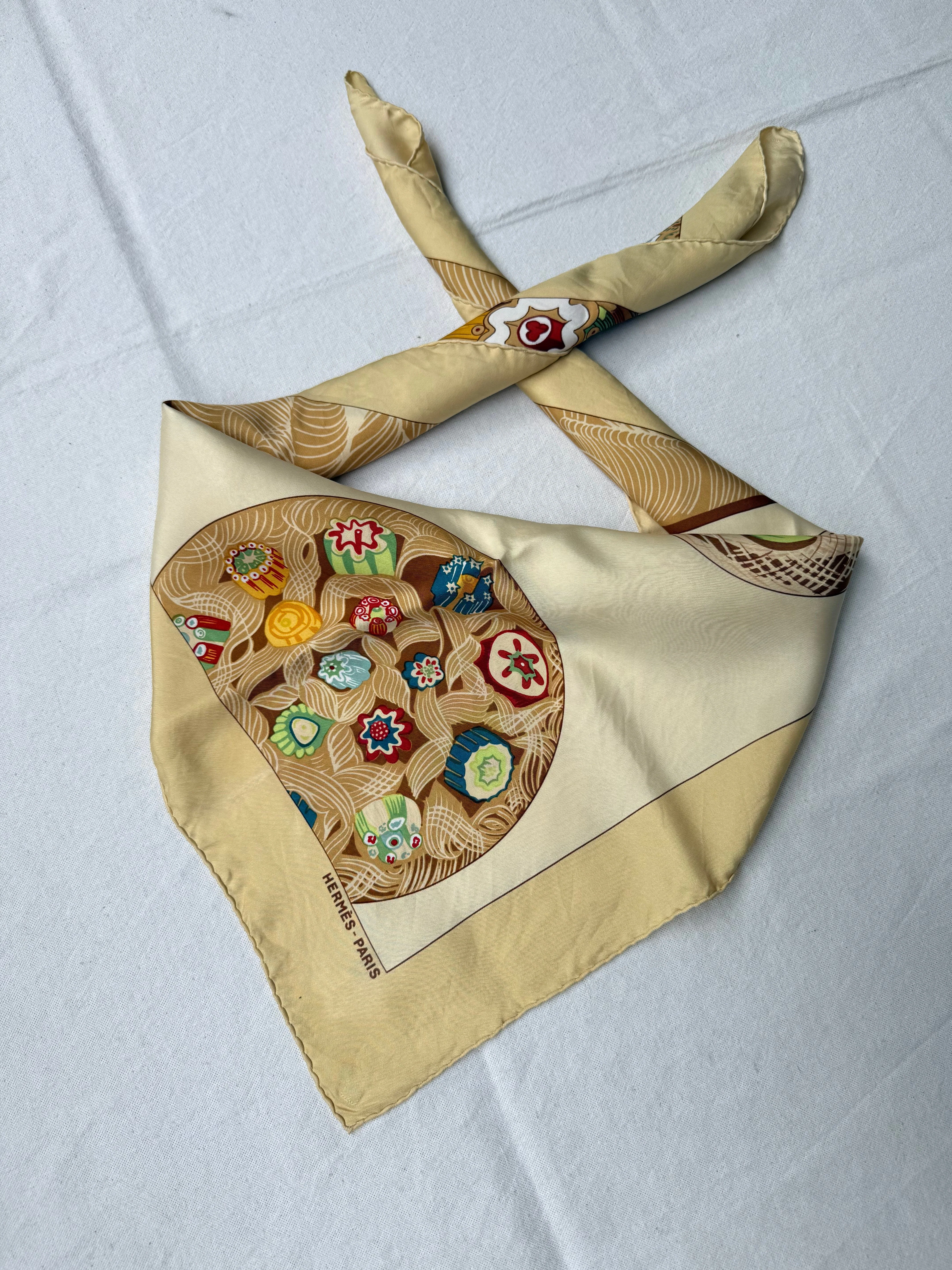 Foulard Hermès – Modèle Sulfures Et Presse-Papiers Ii - Image 2