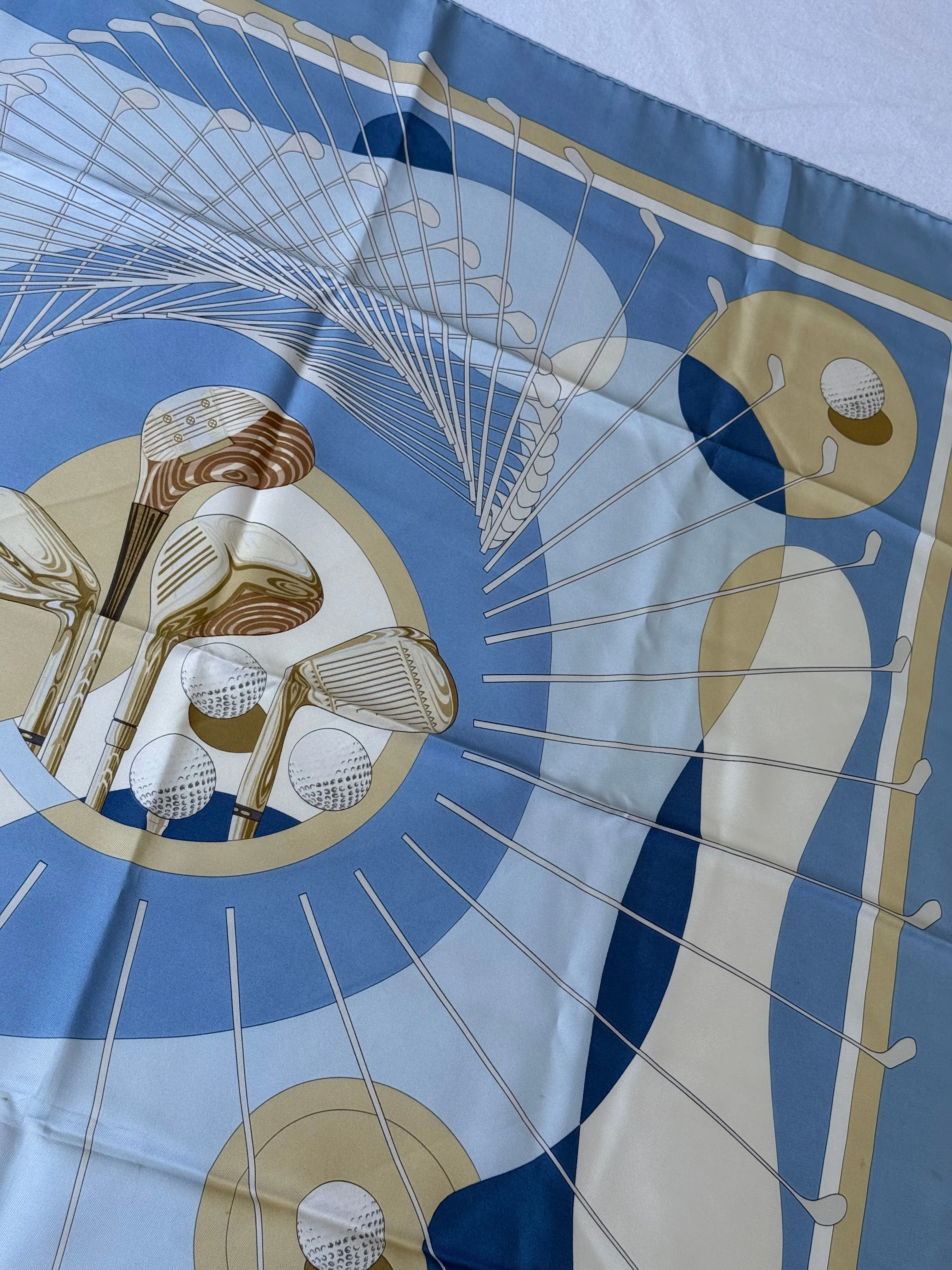 Foulard Hermès – Modèle Swing - Image 6