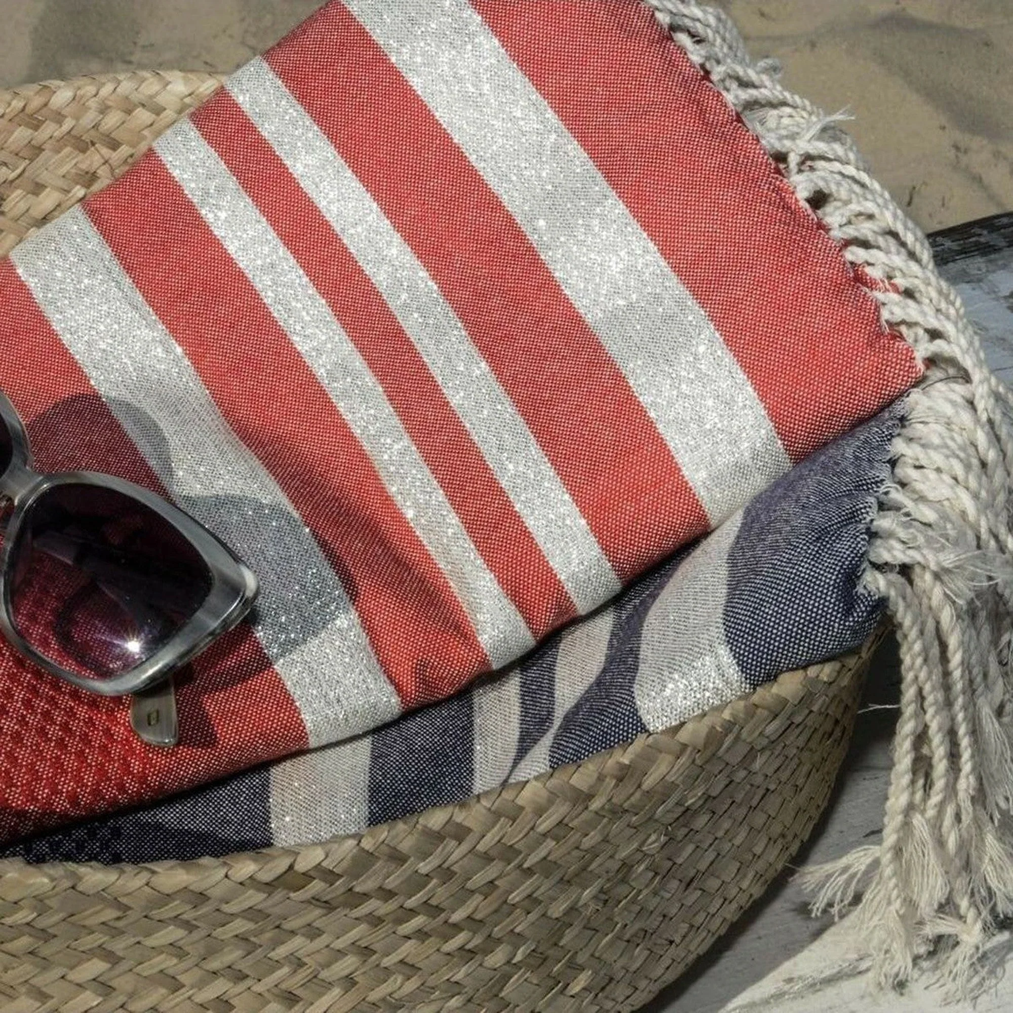 Fouta Nid D'Abeille - Coton - Rouge / Argent - Hamptons - Image 2