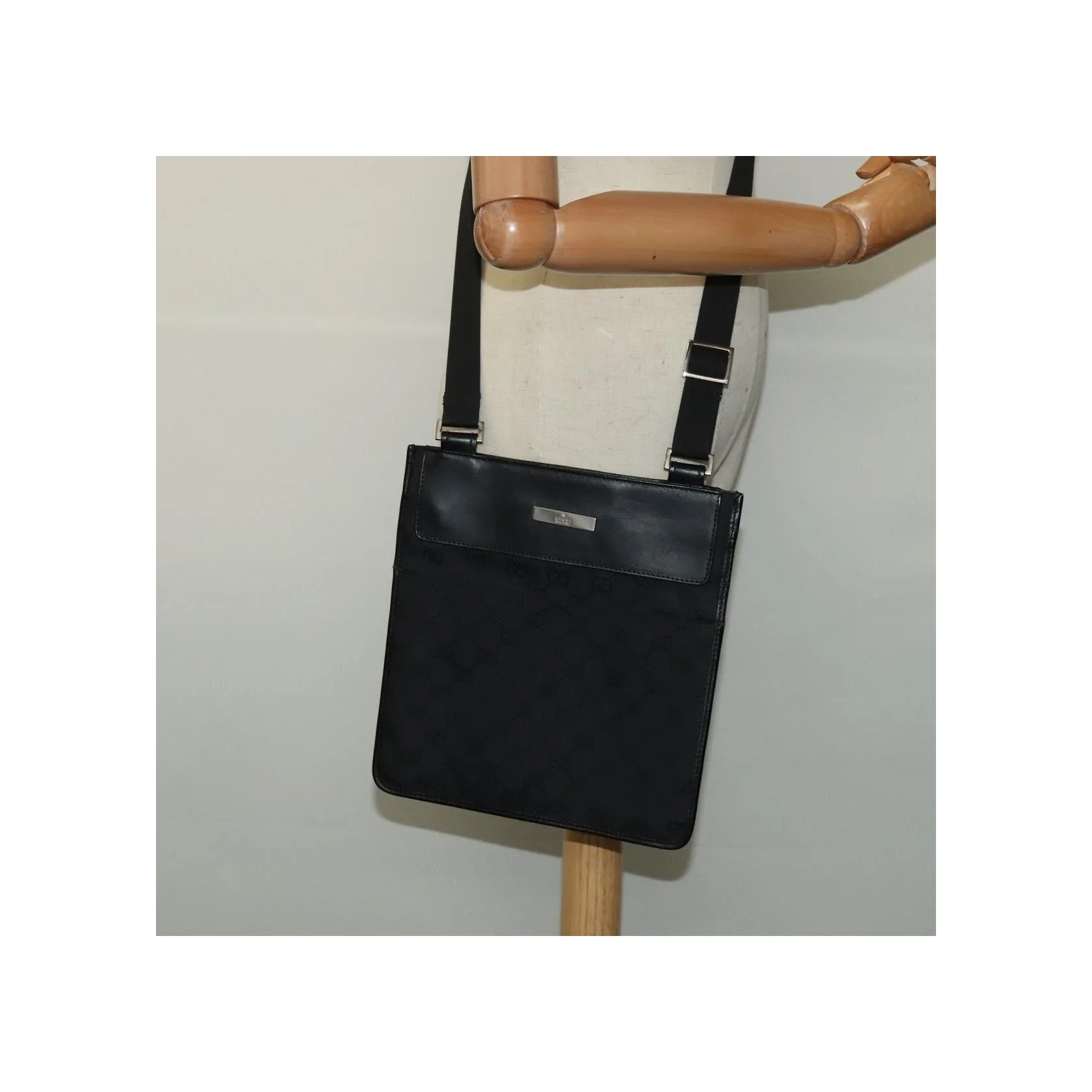 Sac Messager Plat Gucci Vintage - Black - Image 14