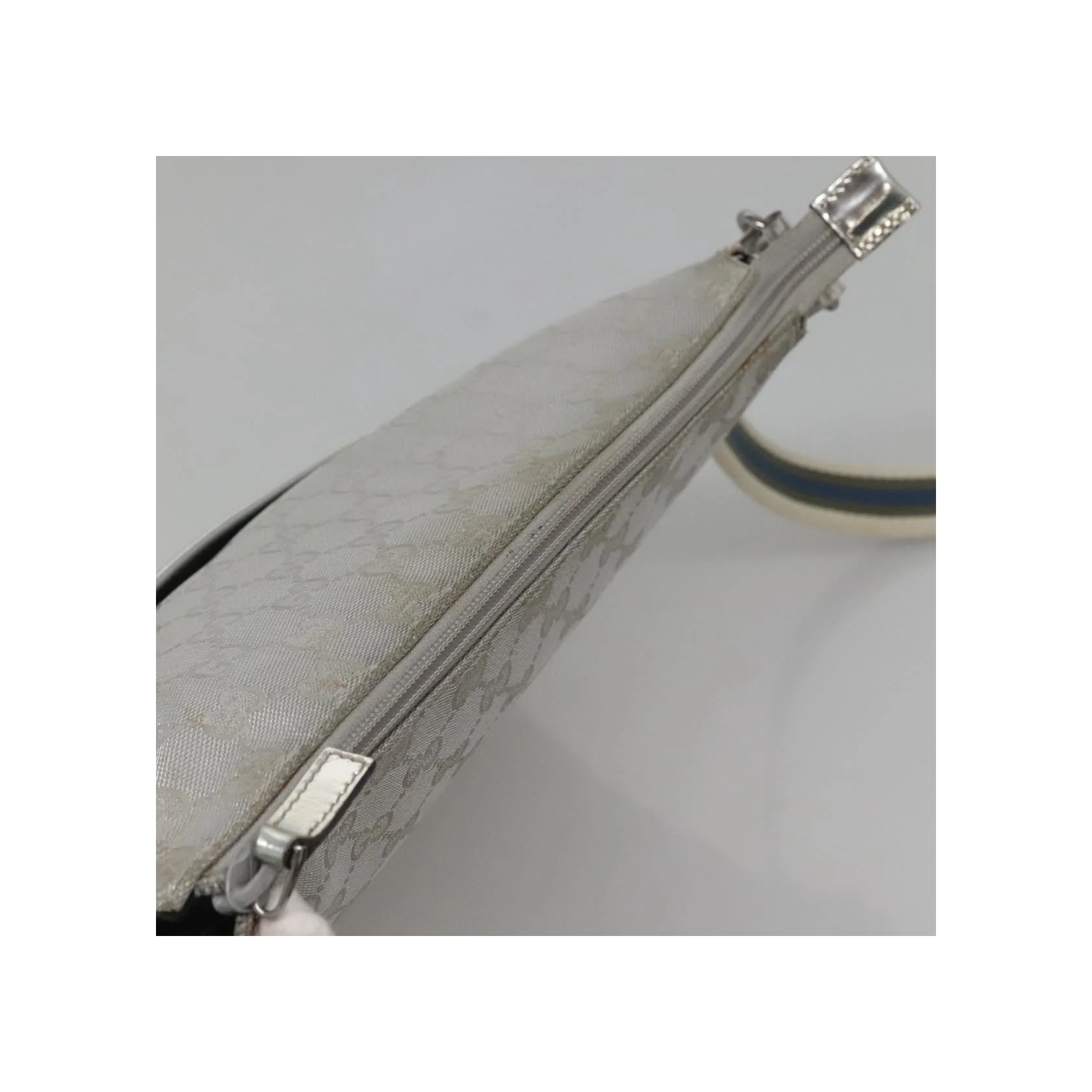 Sac Messager Zippé Gucci - Silver - Image 16