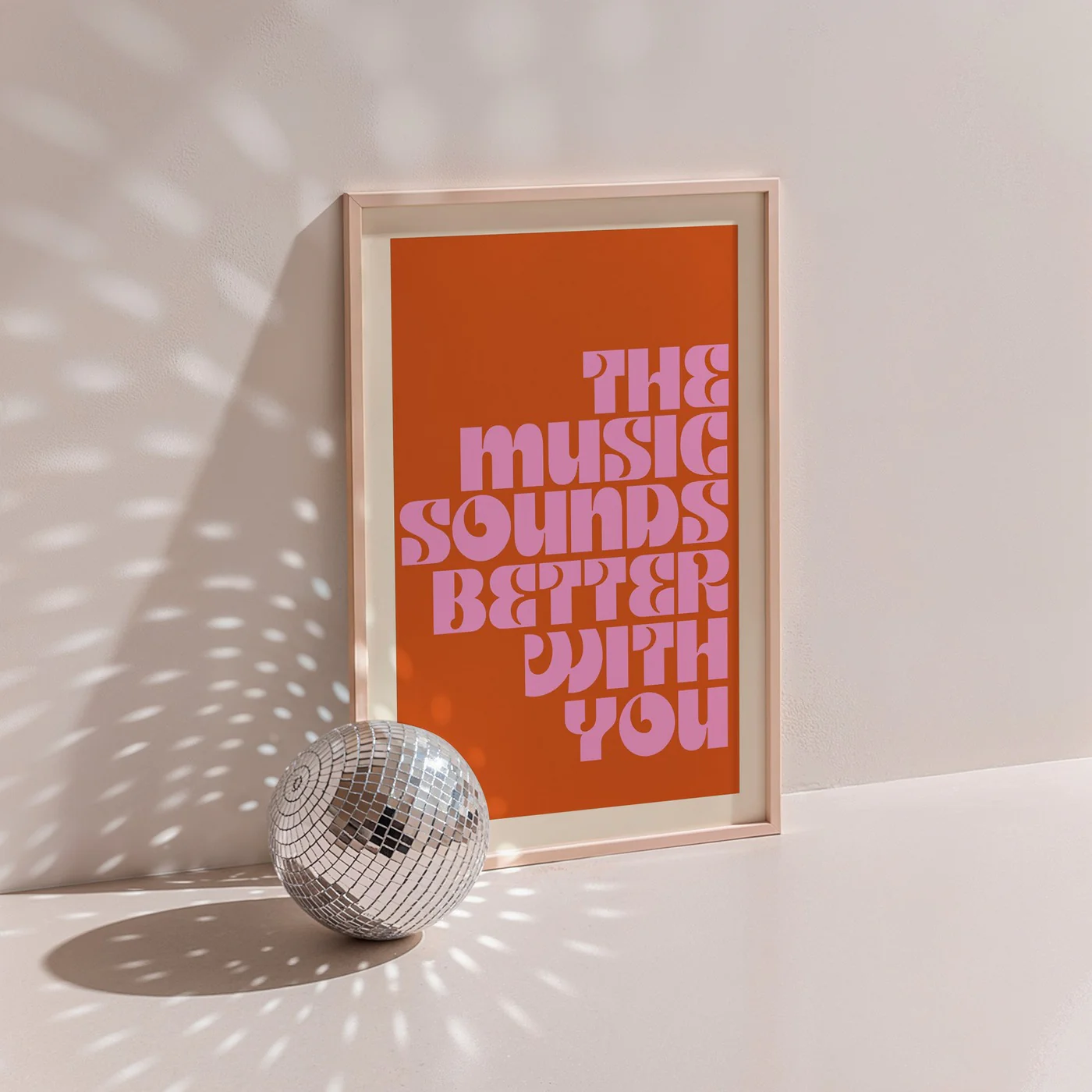 Affiche Music Sounds Better - Orange - Image 2