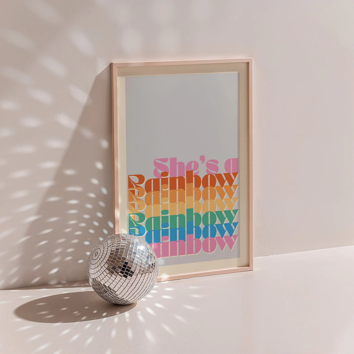 Affiche She'S Rainbow - Gris - Image 2