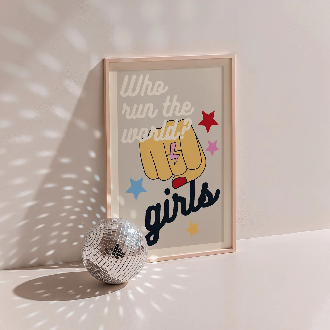 Affiche Who Run The Word - Beige - Image 2