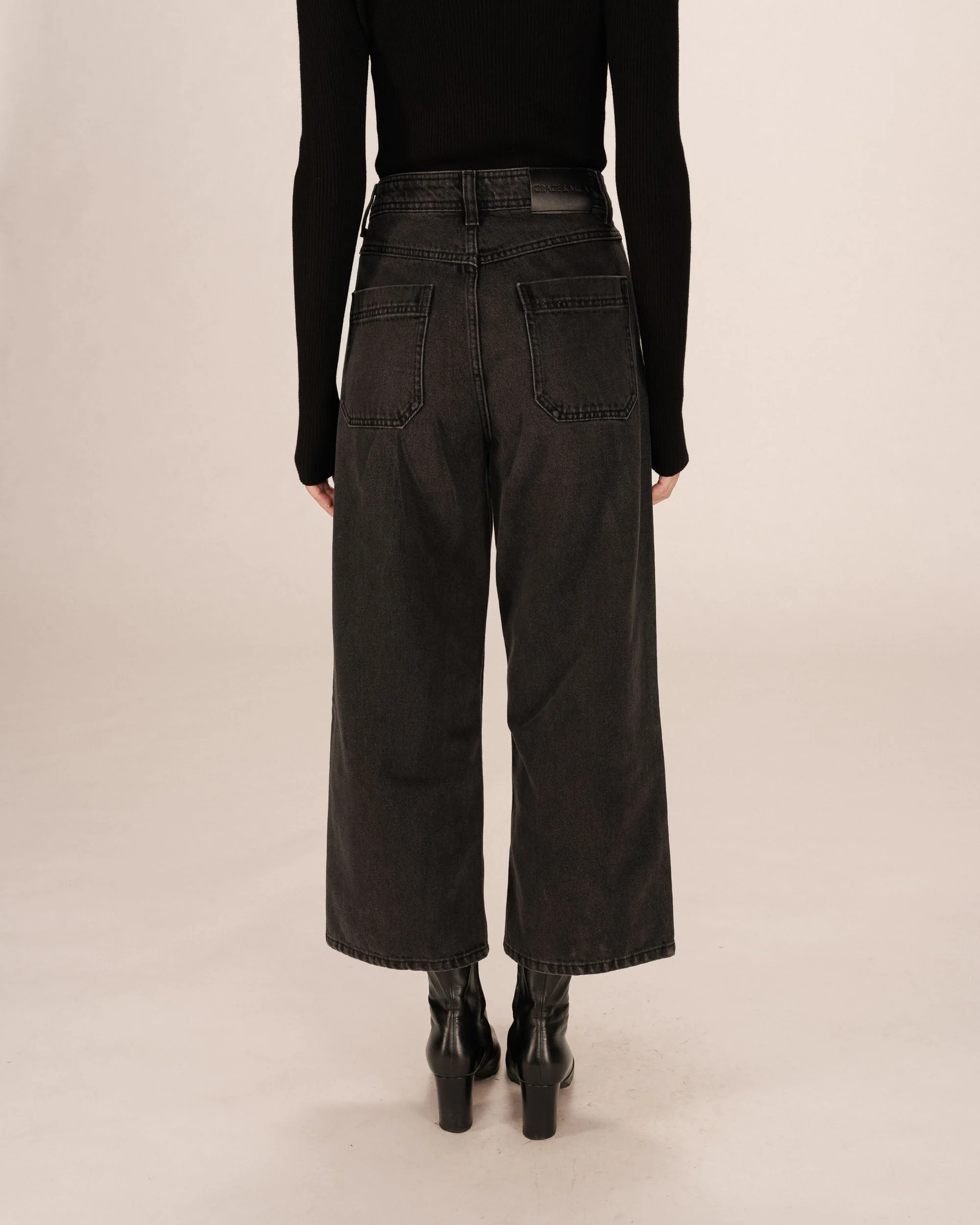 Jean 7/8E Black Washed Jonas - Image 5