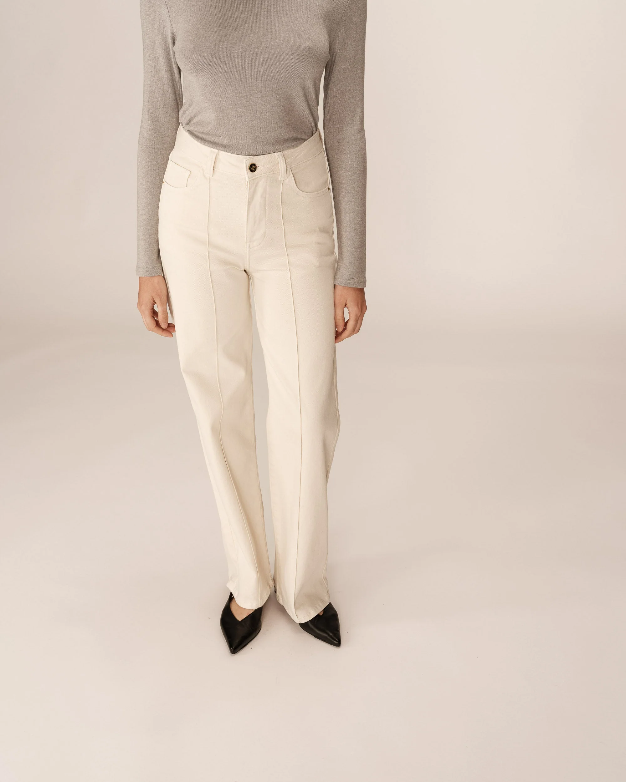 Jean Justin - Ecru - Image 2