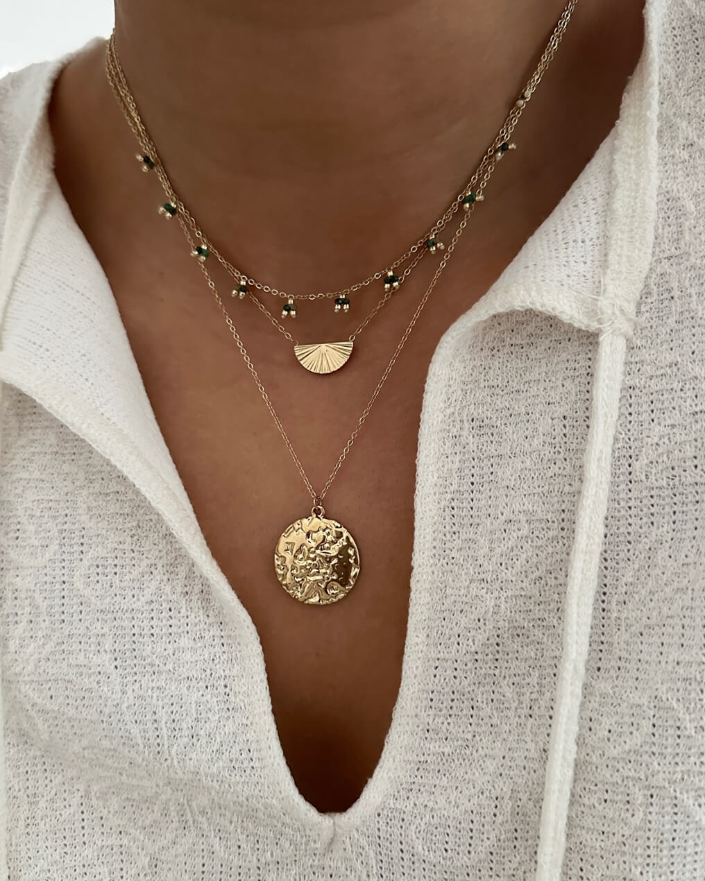 Collier Jones - Image 2