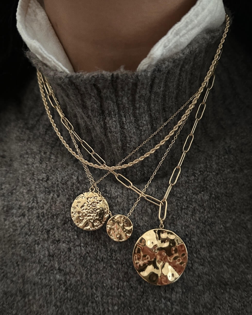 Collier Jones - Image 3