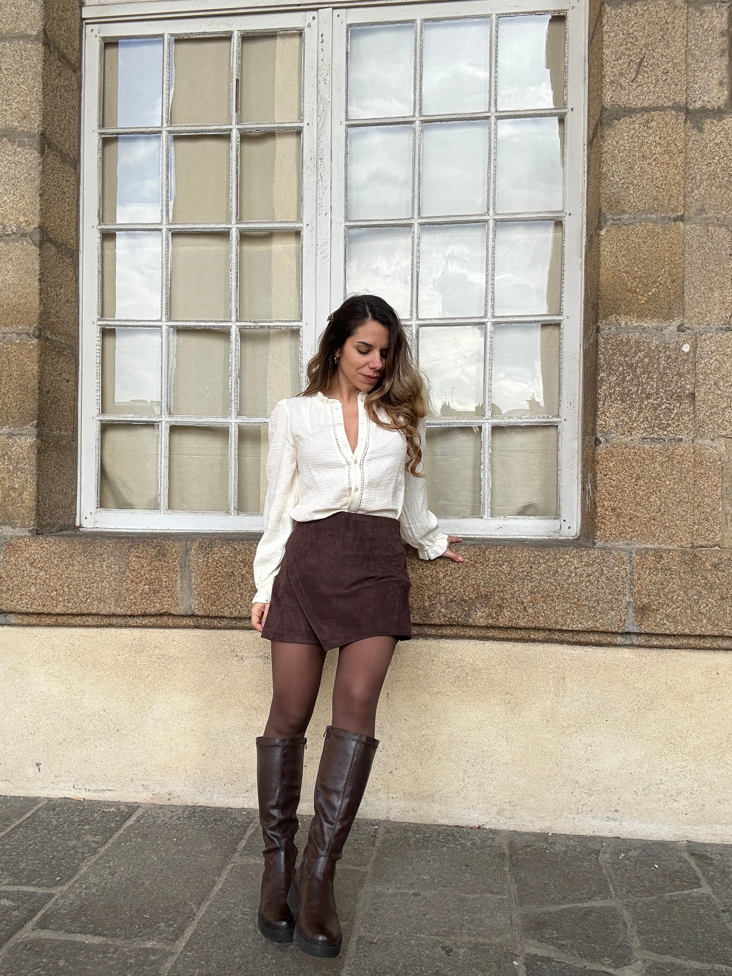 Jupe Short En Suédine Selena Chocolat - Image 4