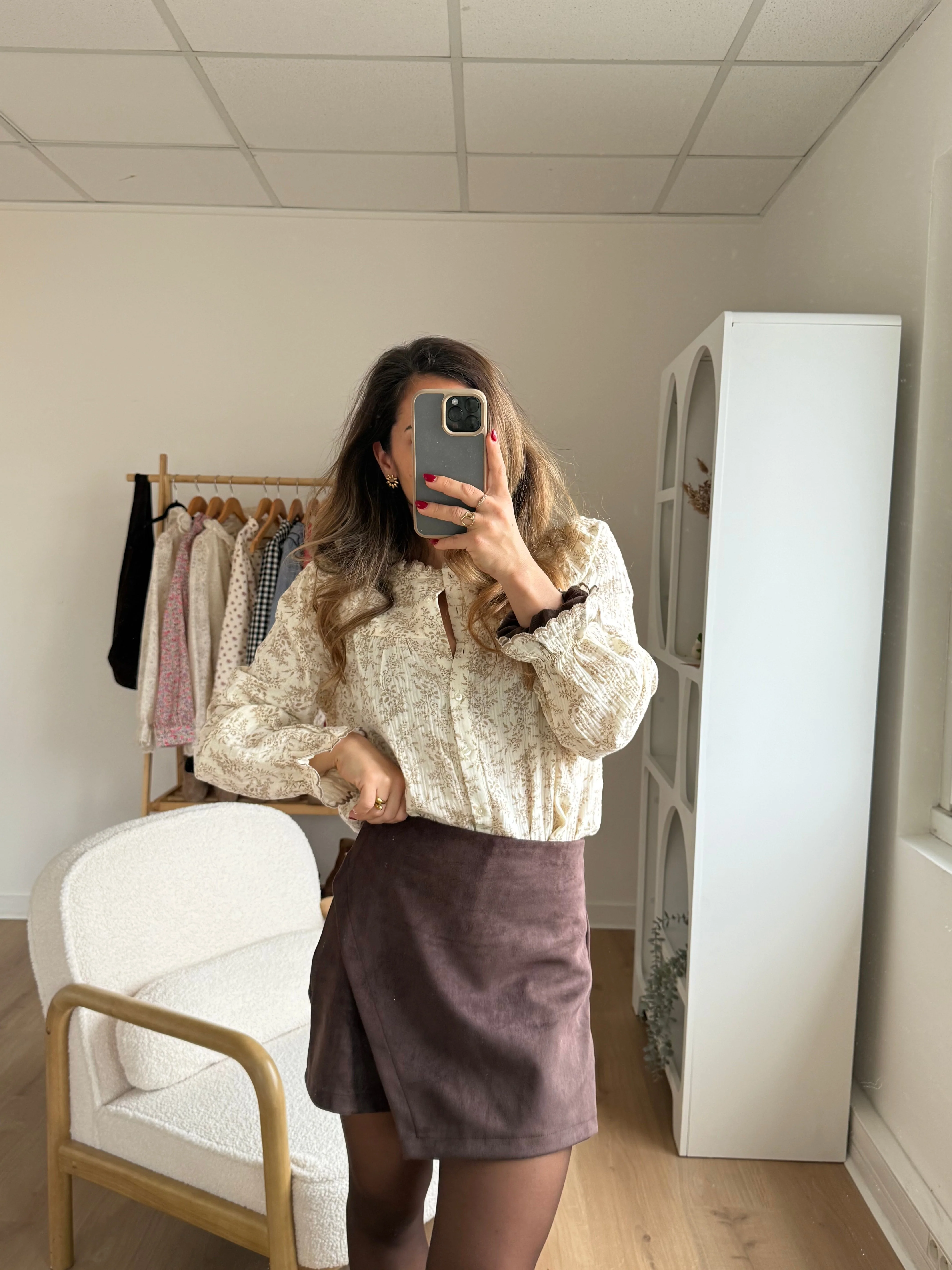 Jupe Short En Suédine Selena Chocolat - Image 6