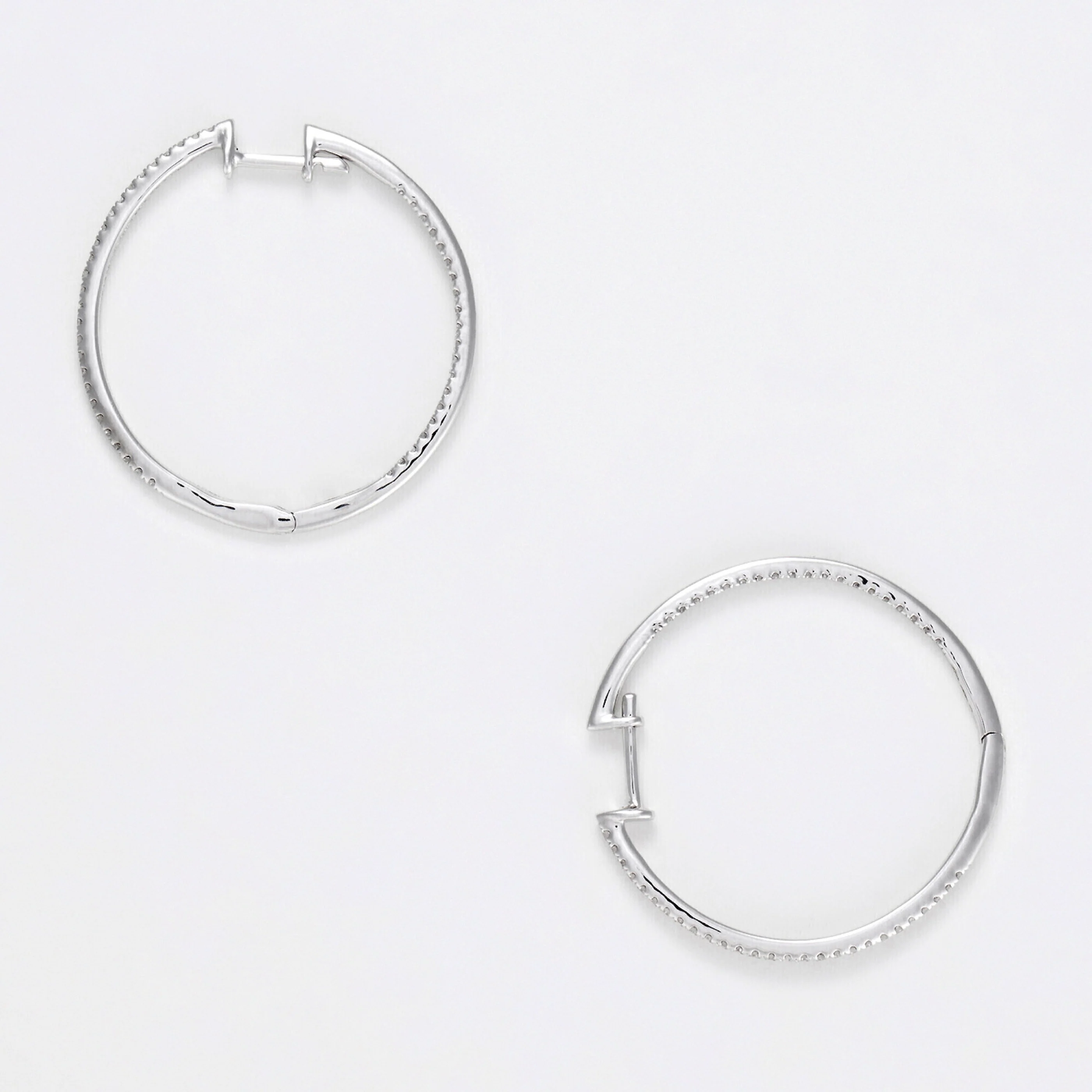 Boucles D'Oreilles "Créoles De Diamants" D0,25Ct/94 - Or Blanc 375/1000 - Image 3