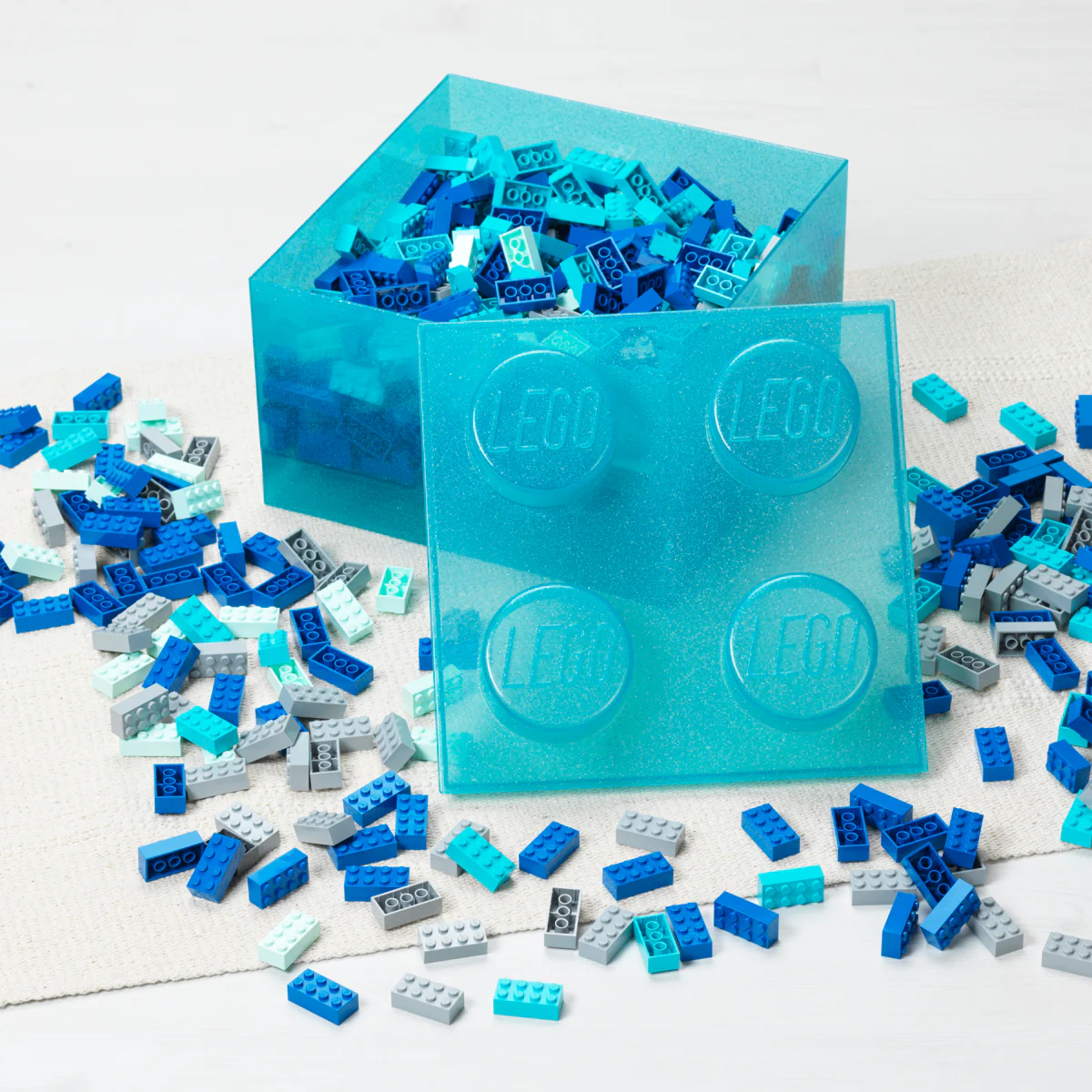 Boîte De Rangement - Brique 4 Plots Transparente - Bleu Clair Pailleté - Image 4