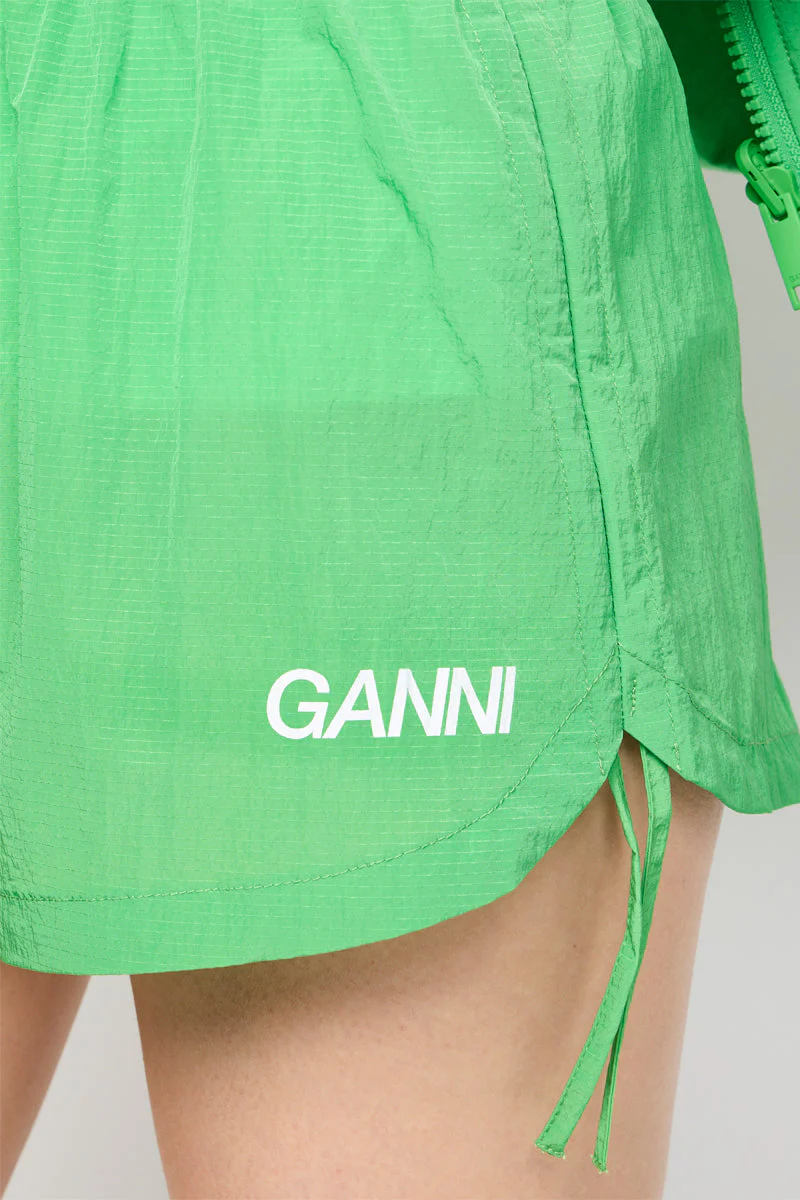 Ganni - Short Technique Léger À Cordon De Serrage - Classic Green - Image 2