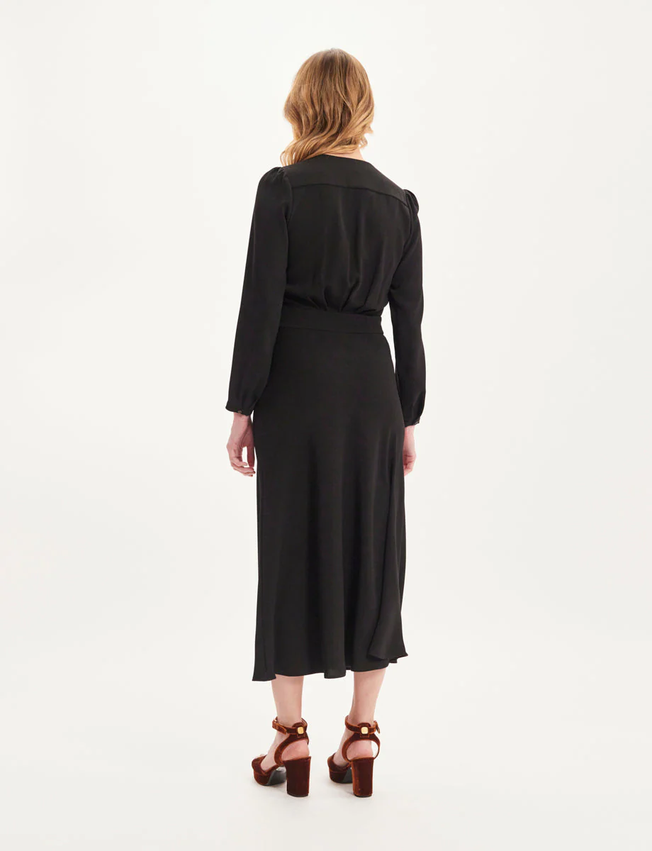 Robe Ariel - Black - Image 3