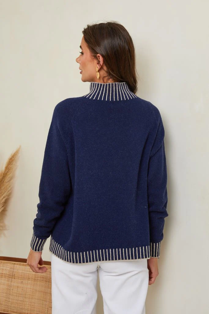 Pull Csepreg - Marine - Image 3