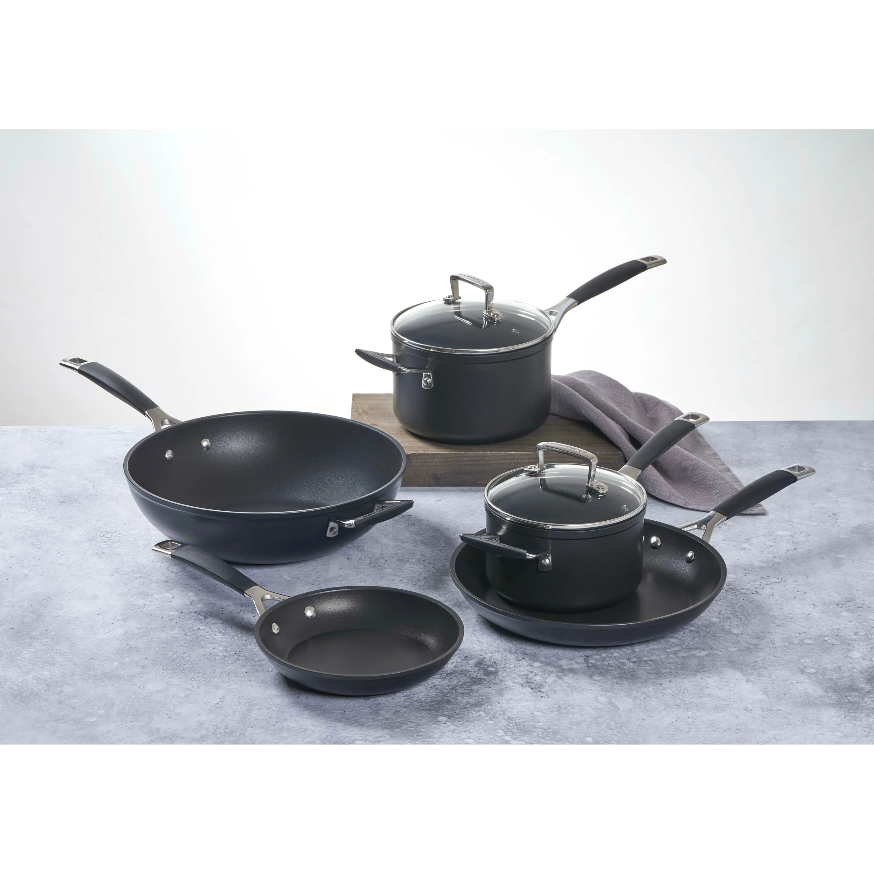 Poêle Wok Anti-Adhérente - Les Forgées - 30Cm - Poignée D'Assistance Silicone - Image 2