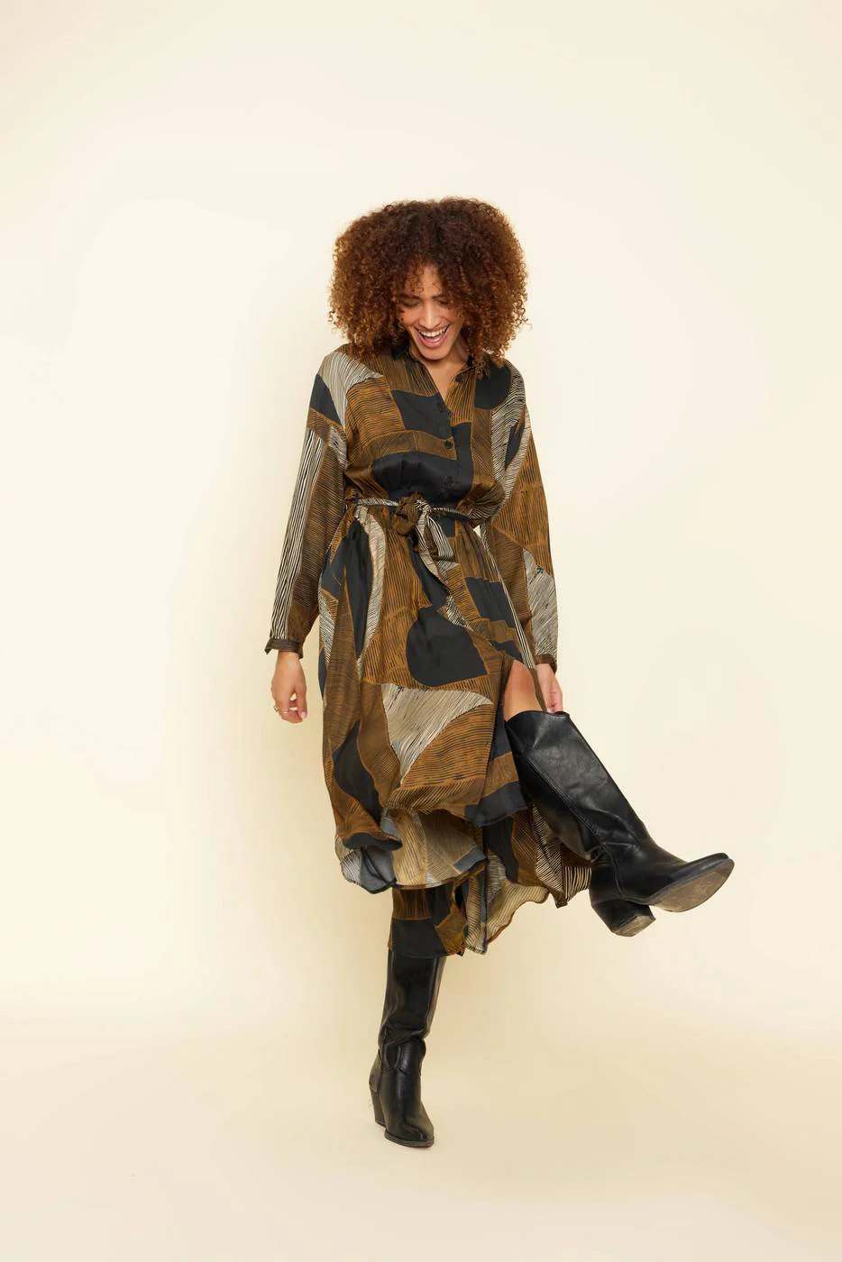 Robe Jacobi - Print - Image 2