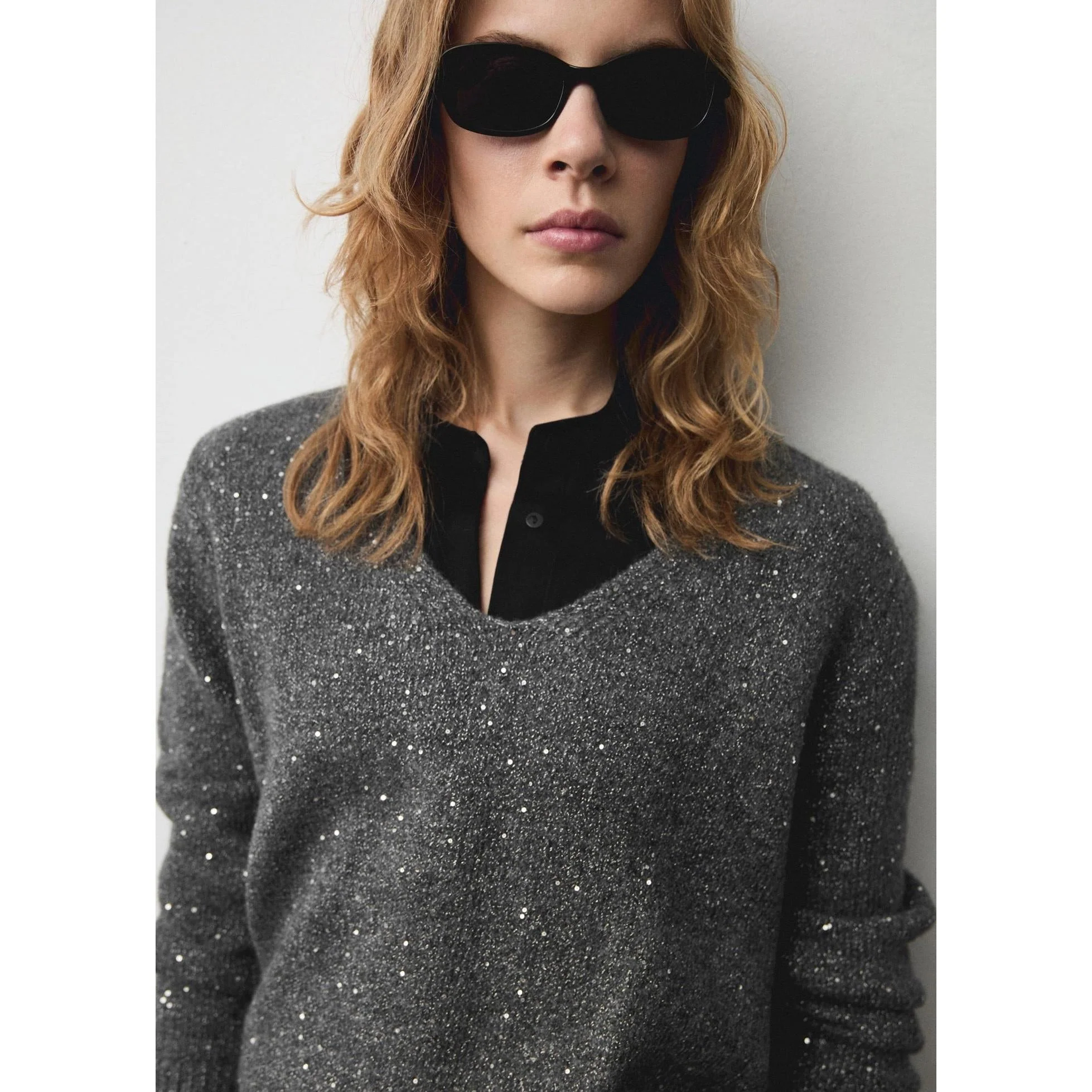 Pull-Over Col V Paillettes - Charcoal - Image 4