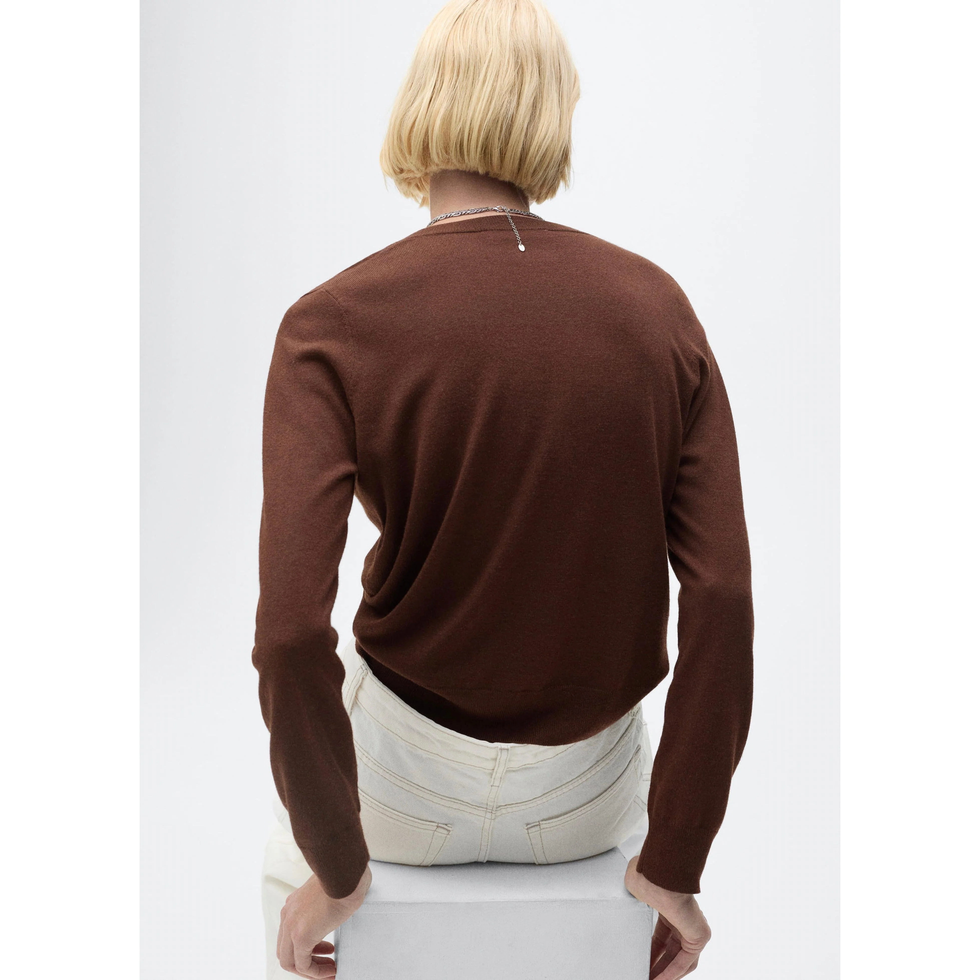 Pull-Over Maille Col En V - Chocolate - Image 9