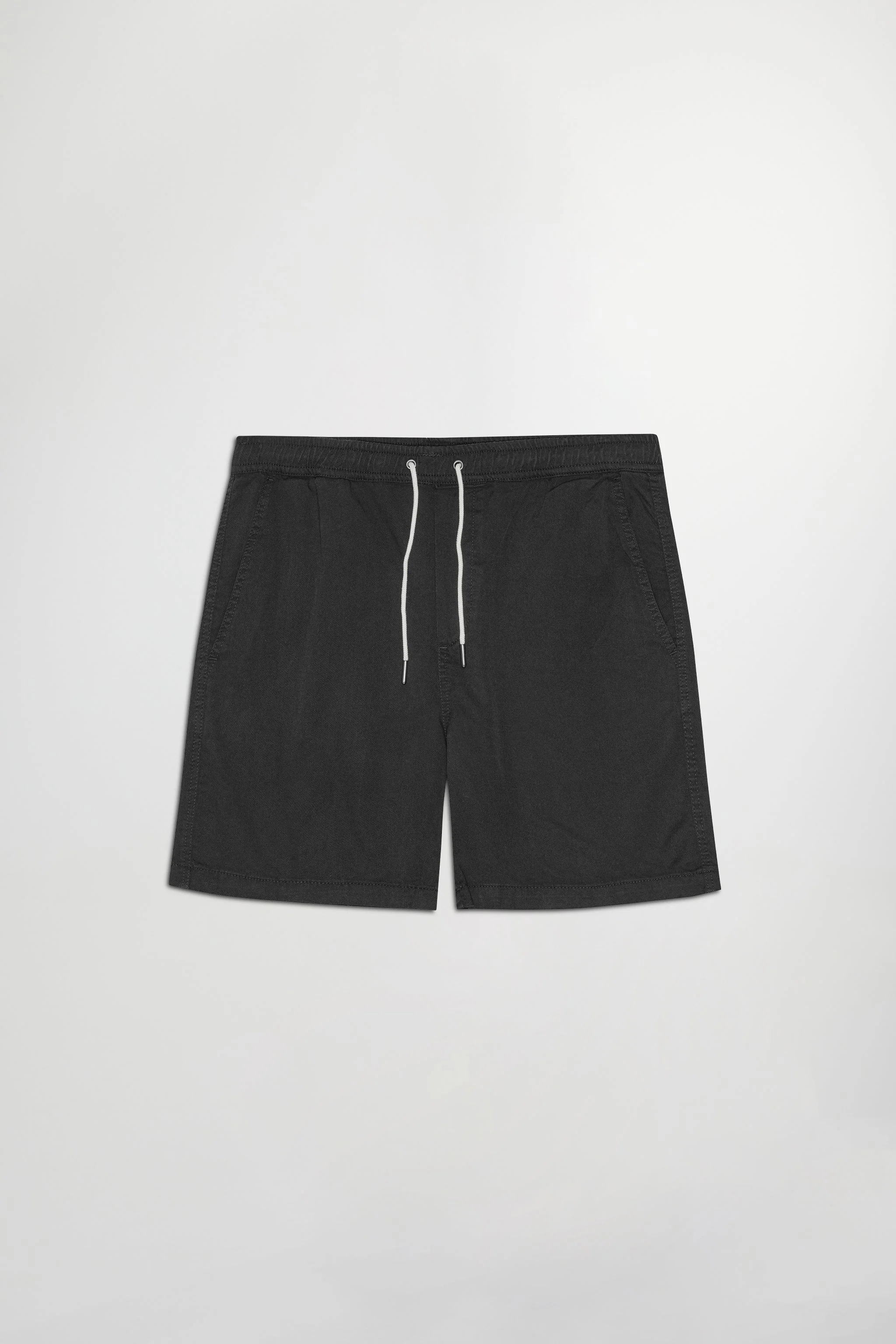 Short Gregor - Black - Image 3