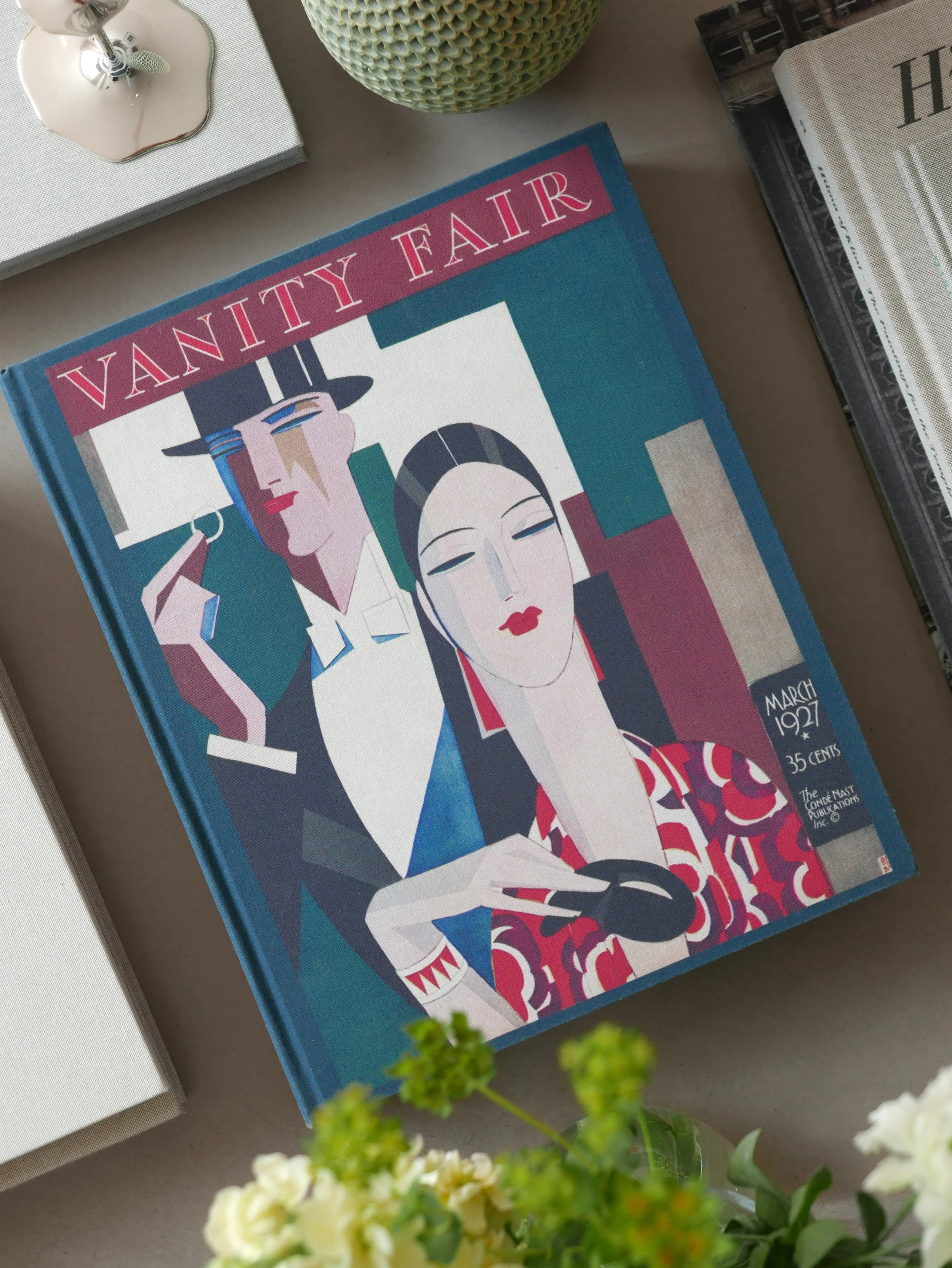 Photo Album Vanity Fair - March 1927 Cover - Image 2