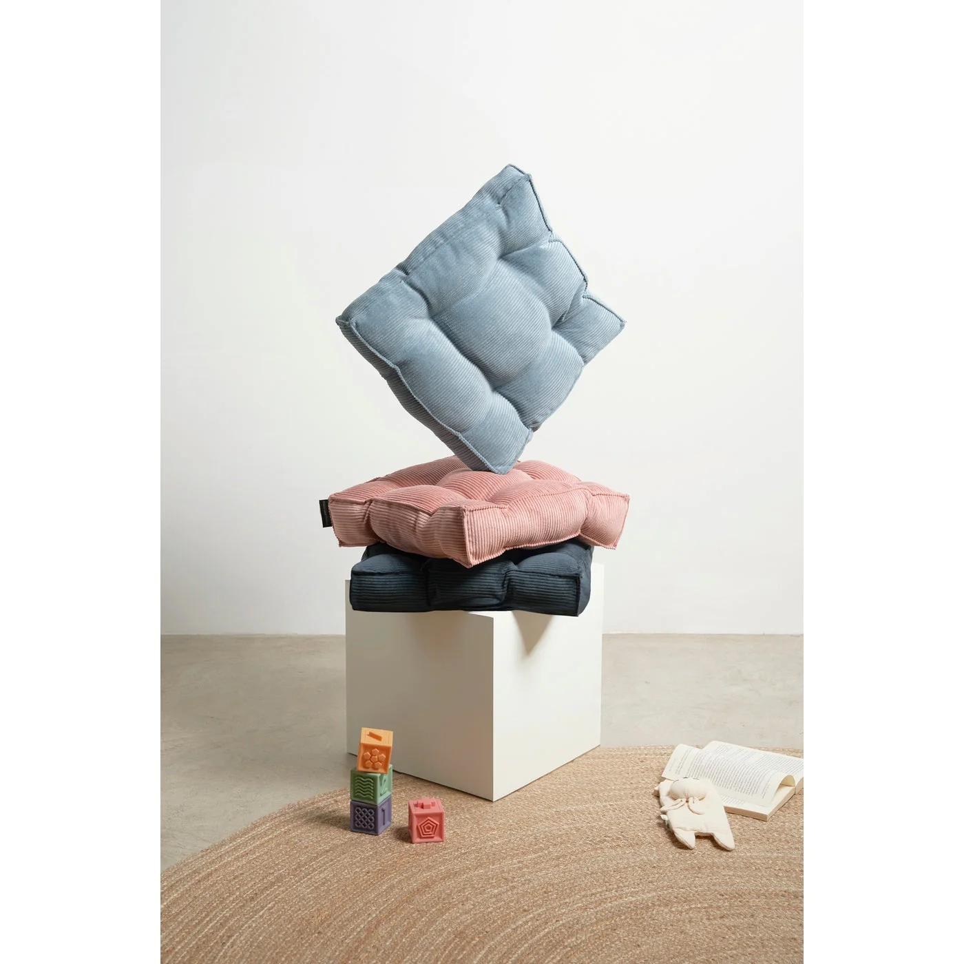 Coussin Carré Gustav En Velours Côtelé - Rose - Image 3