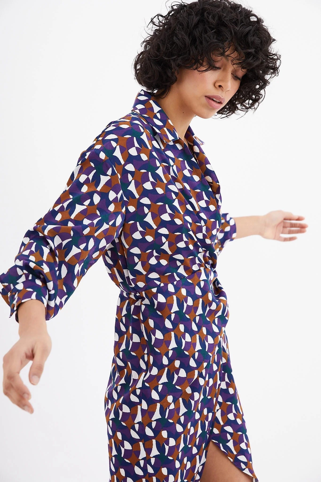 Robe Amanda Circo Morado - Image 5