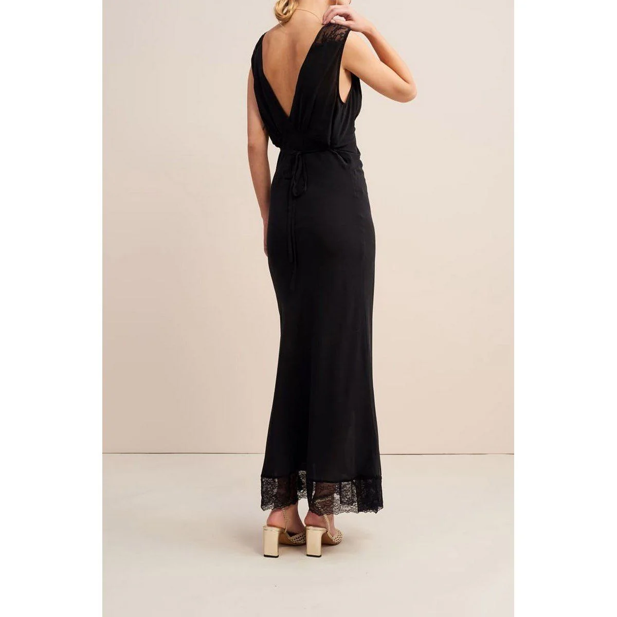 Robe Elle - Noir - Image 4