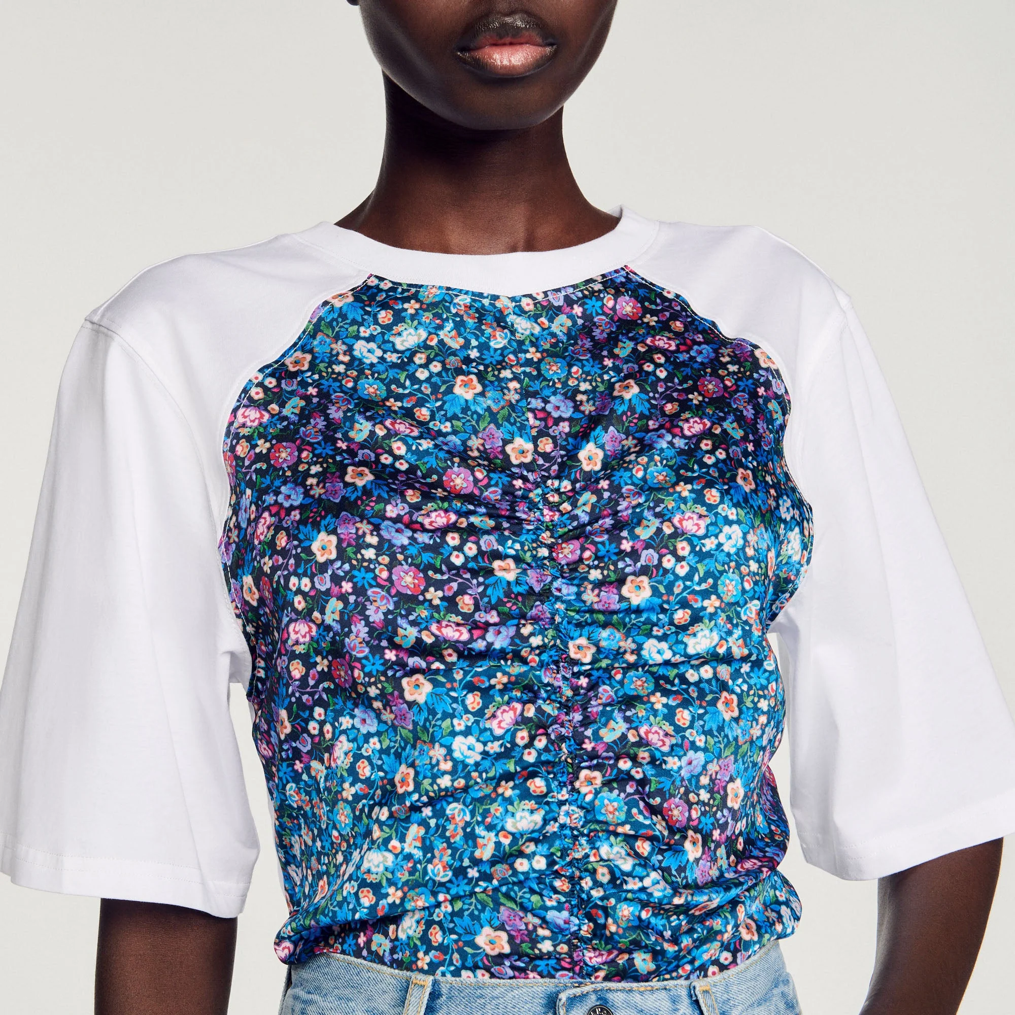 T-Shirt Foulard Ouvert Au Dos - Image 5