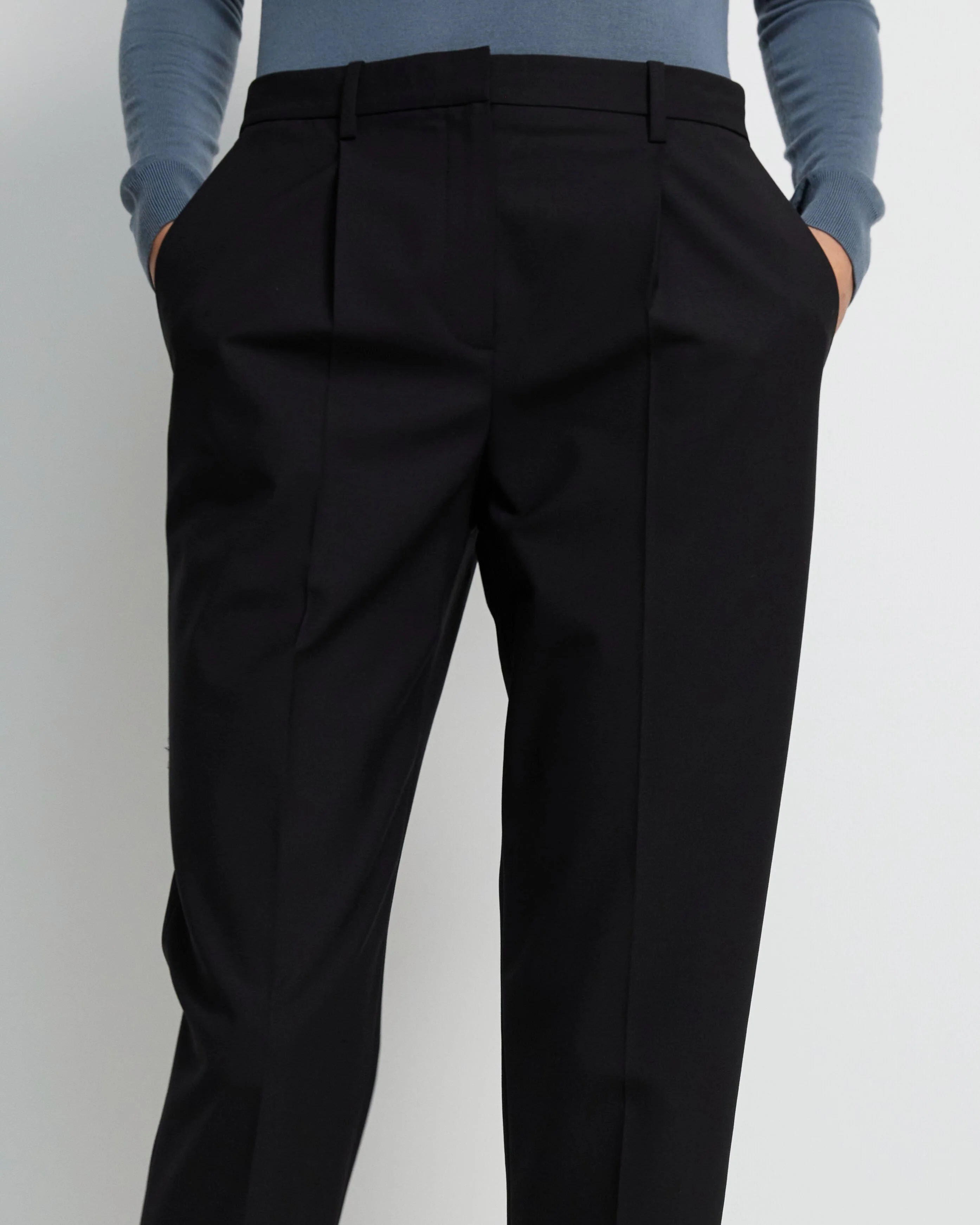 Theory NYC - Pants - Pleat Treeca - Black - Image 3