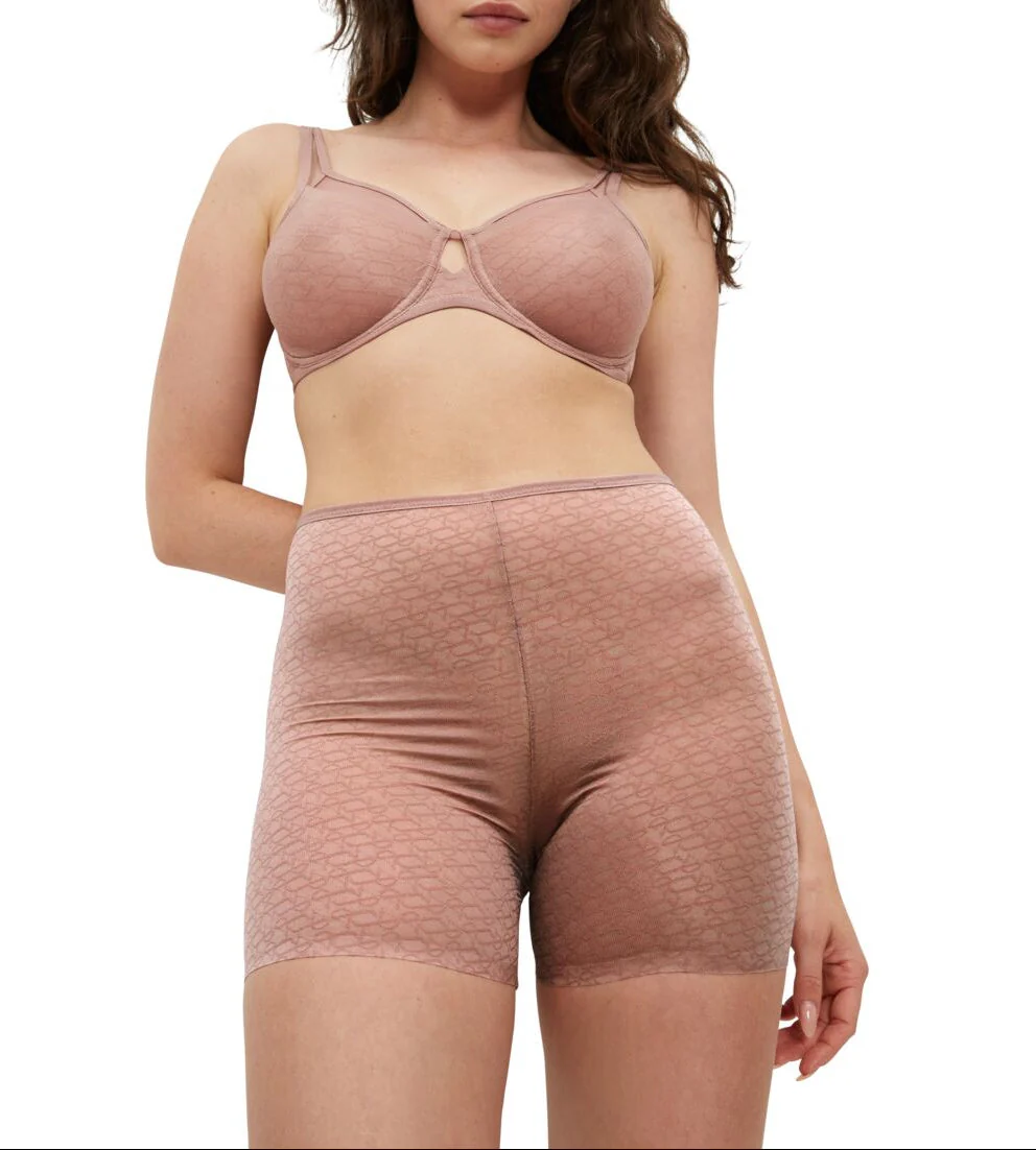 Shorty Couvrant Triumph Signature Sheer Shorts - Toasted Almond - Image 7