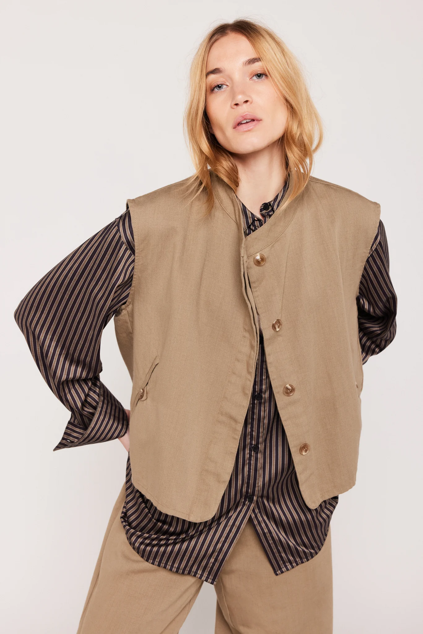 Gilet - Dina - Kaki - Image 5