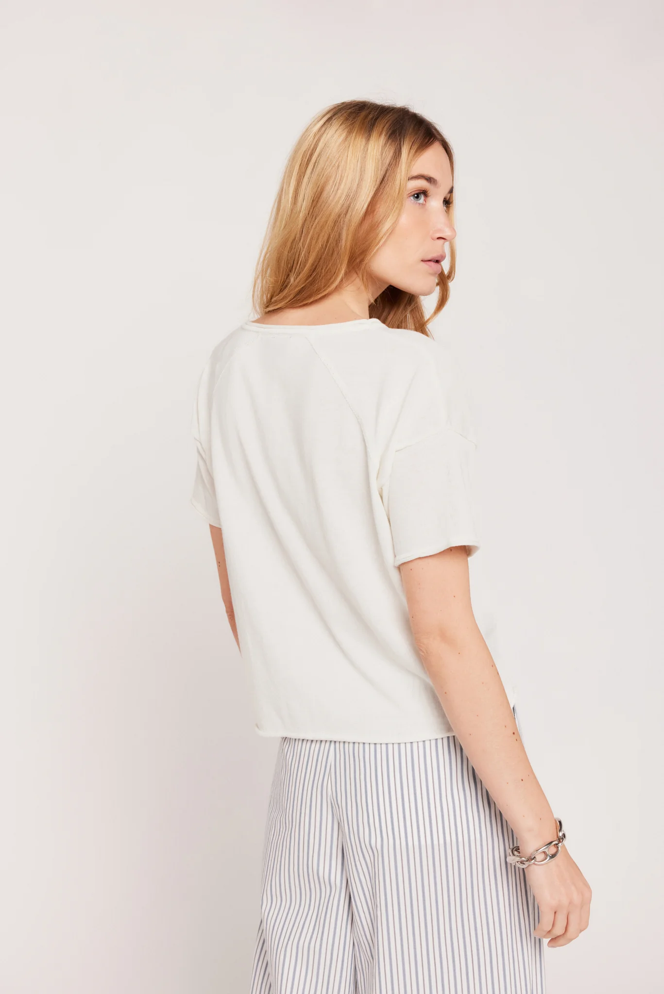 T-Shirt - Amanda - Latte - Image 2