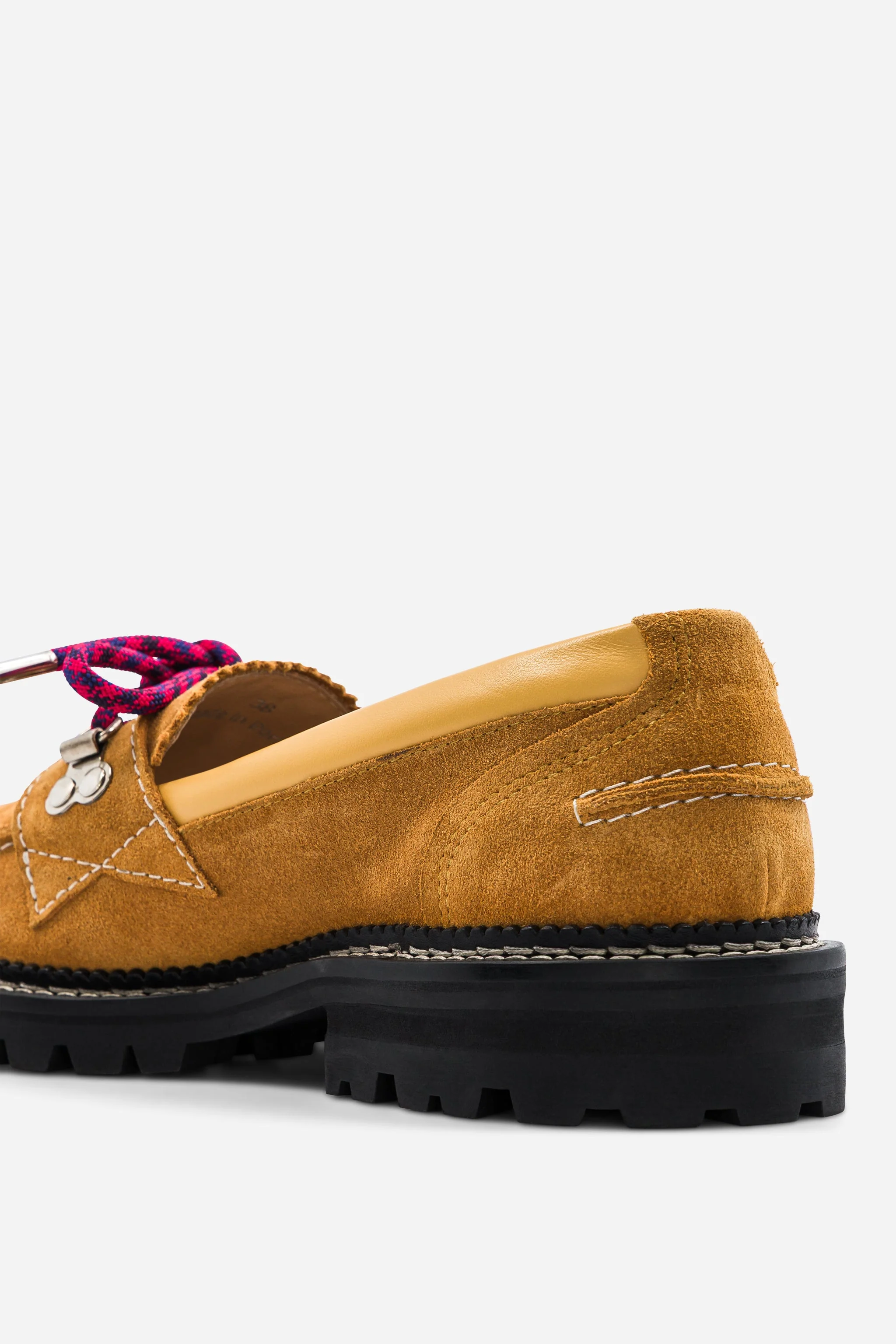 Loafer Climb - Lion - Image 3