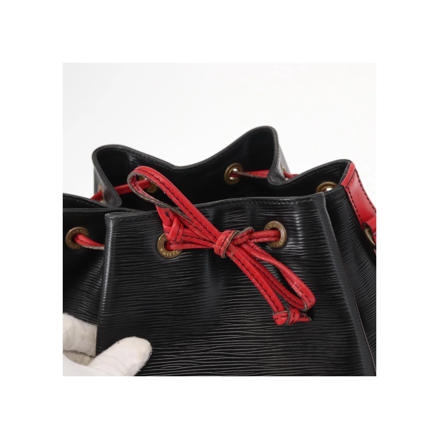 Sac À Main Louis Vuitton Noé Bicolore - Black - Image 13